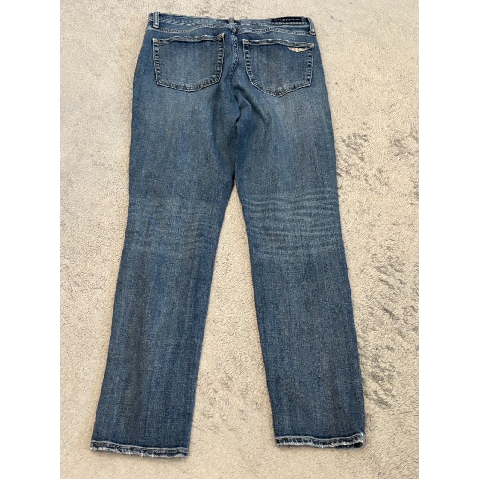 Vintage Rock & Republic Jeans Women’s 12M Berlin Skinny Medium Wash Blue Denim Stretch Size 34" / US 12 / IT 48 - 7 Thumbnail