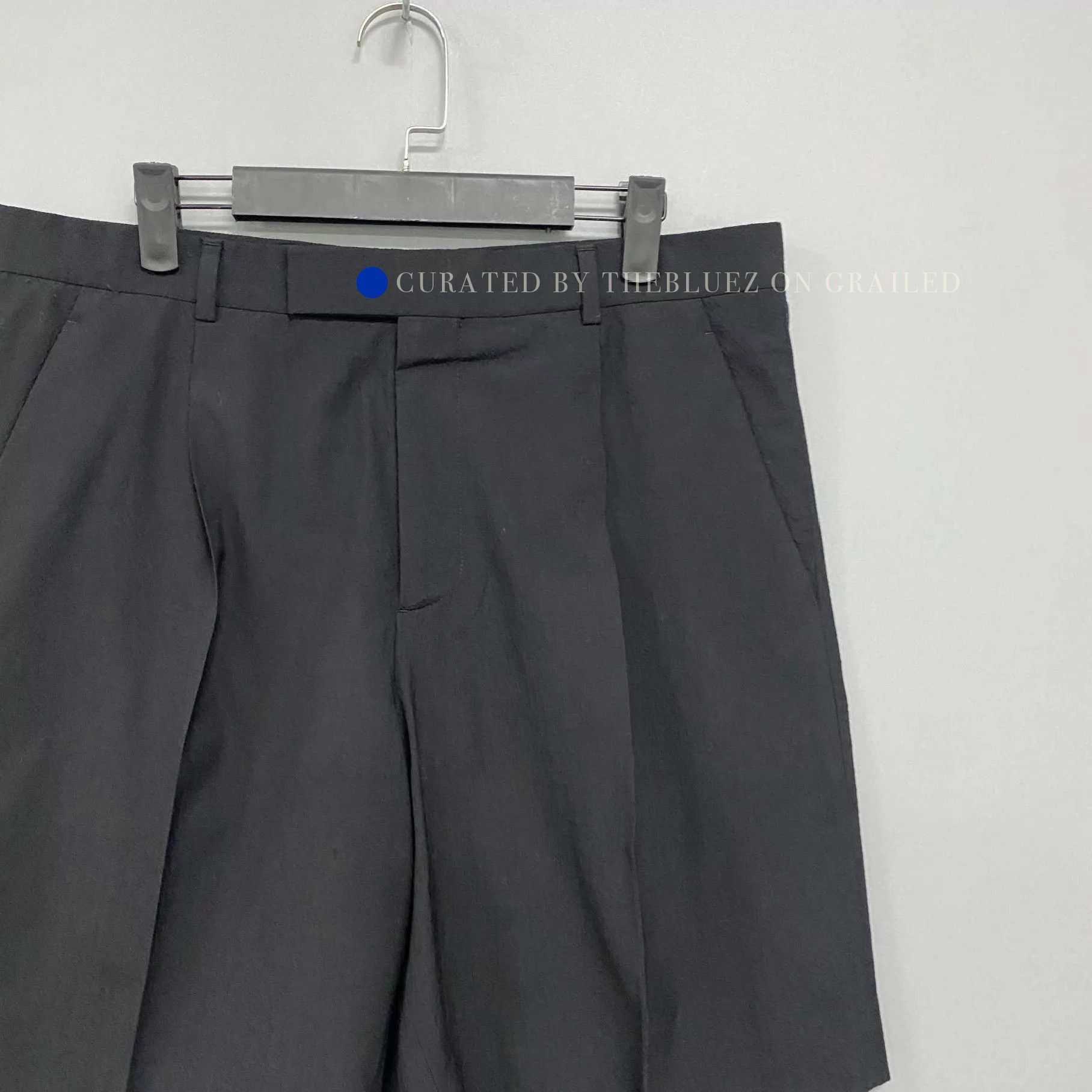 Dior Black Wool Shorts in Size 32 Size US 32 / EU 48 - 1 Thumbnail