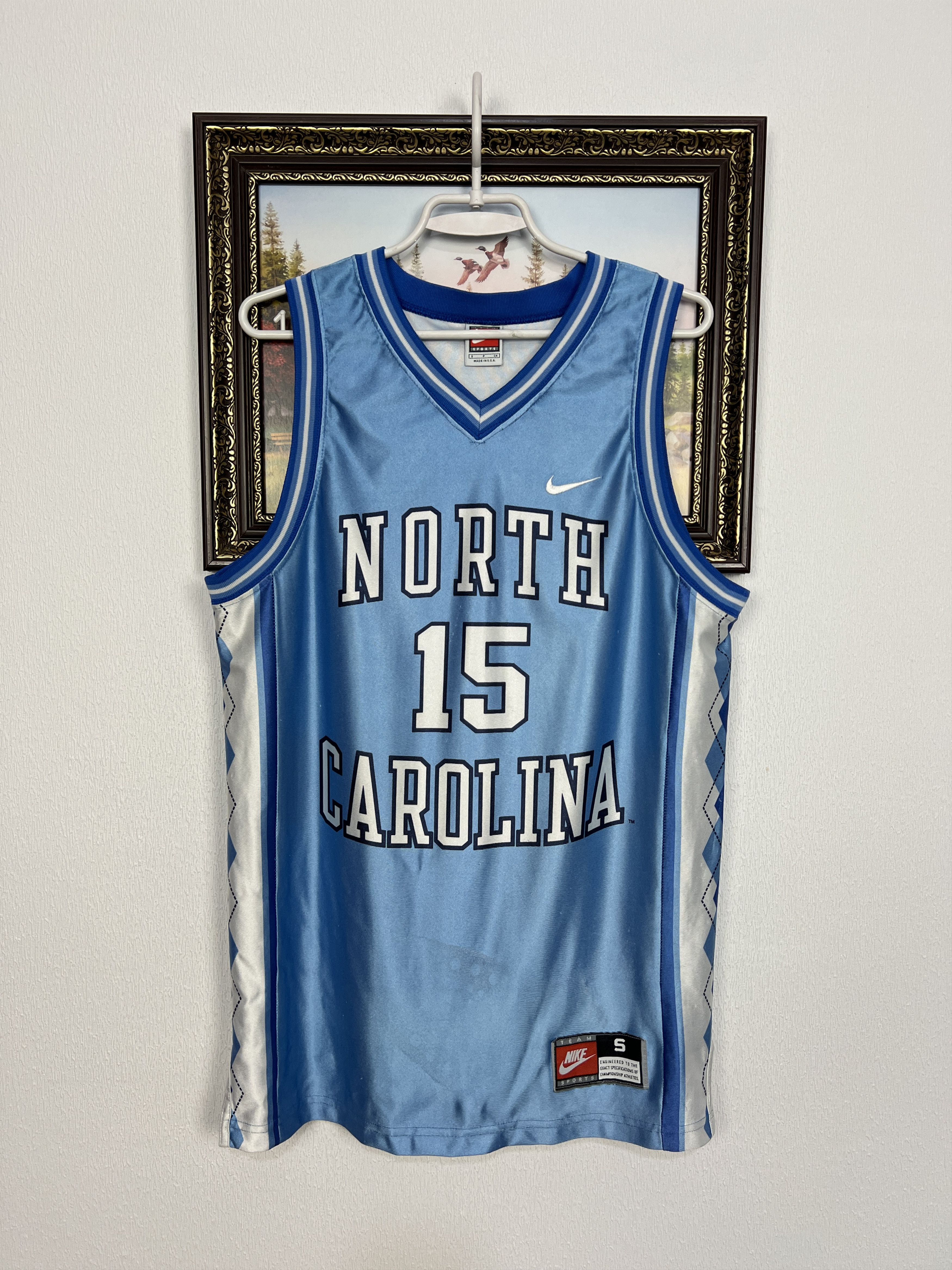 Nike Vintage UNC North Carolina Tar Heels Vince Carter #15 Jersey Size US S / EU 44-46 / 1 - 1 Thumbnail