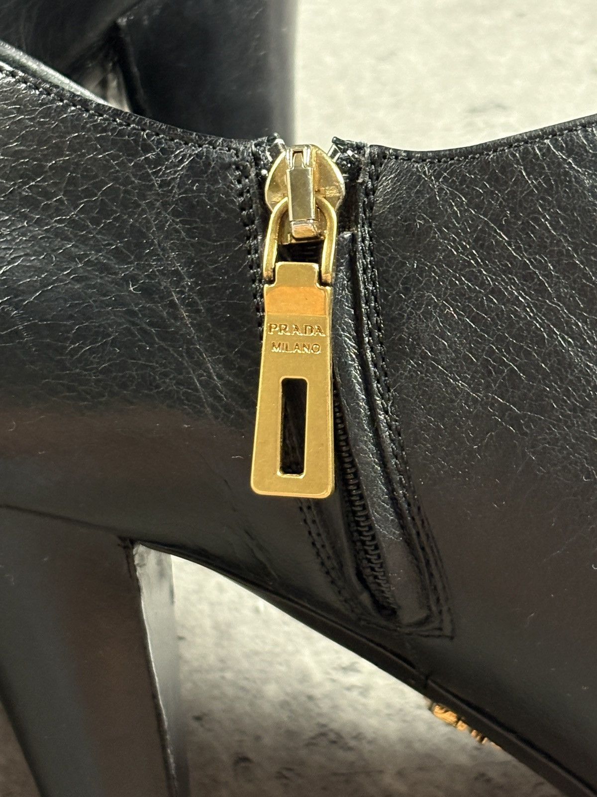 Prada Prada High Heeled Ankle Leather Boots Italy Black Size 36 Size US 6 / IT 36 - 6 Thumbnail