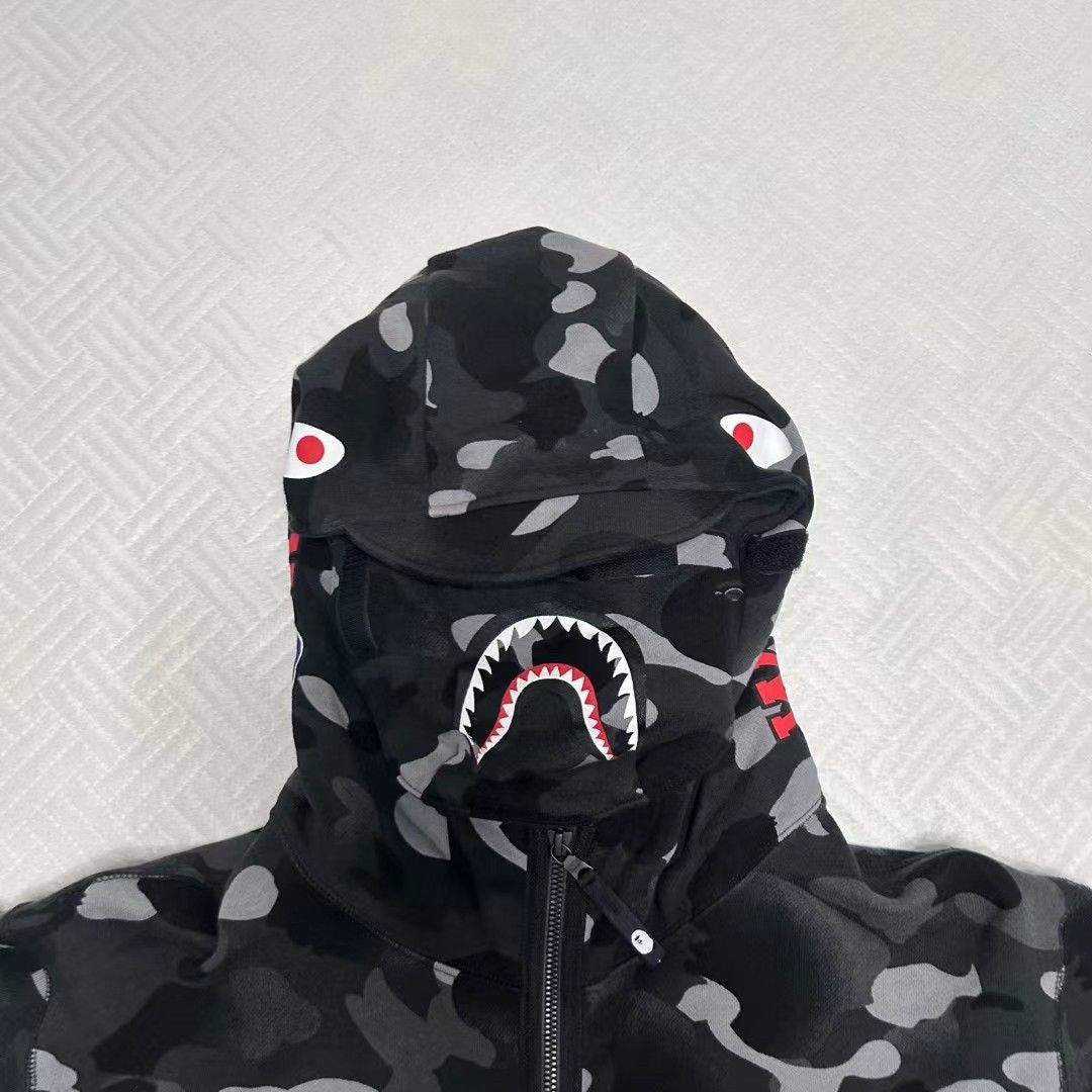 Bape COLOR CAMO MASK SHARK ZIP HOODIE Size US XL / EU 56 / 4 - 2 Thumbnail
