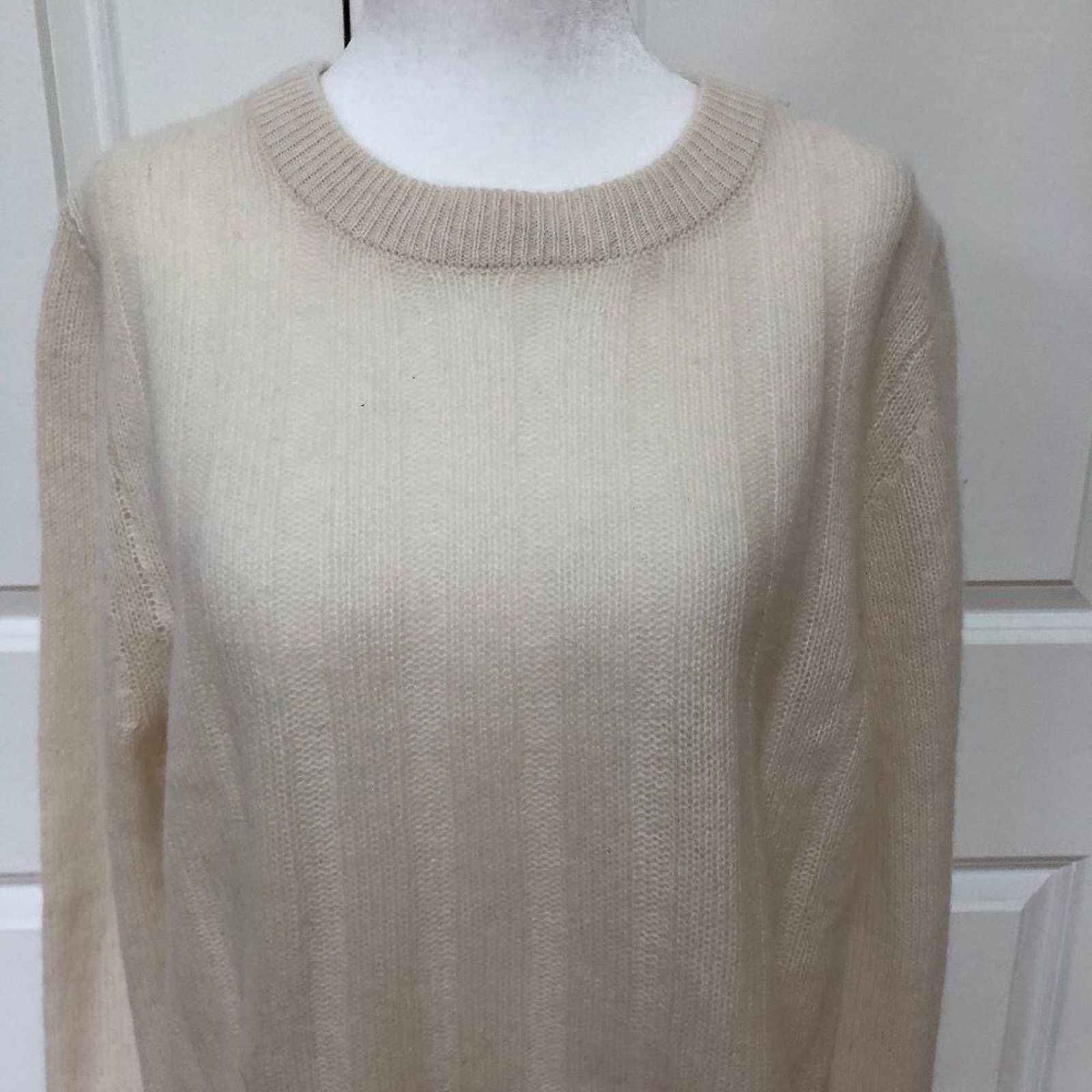 360Cashmere Cashmere Ribbed Crop Sweater from 360 Cashmere Size S / US 4 / IT 40 - 4 Thumbnail