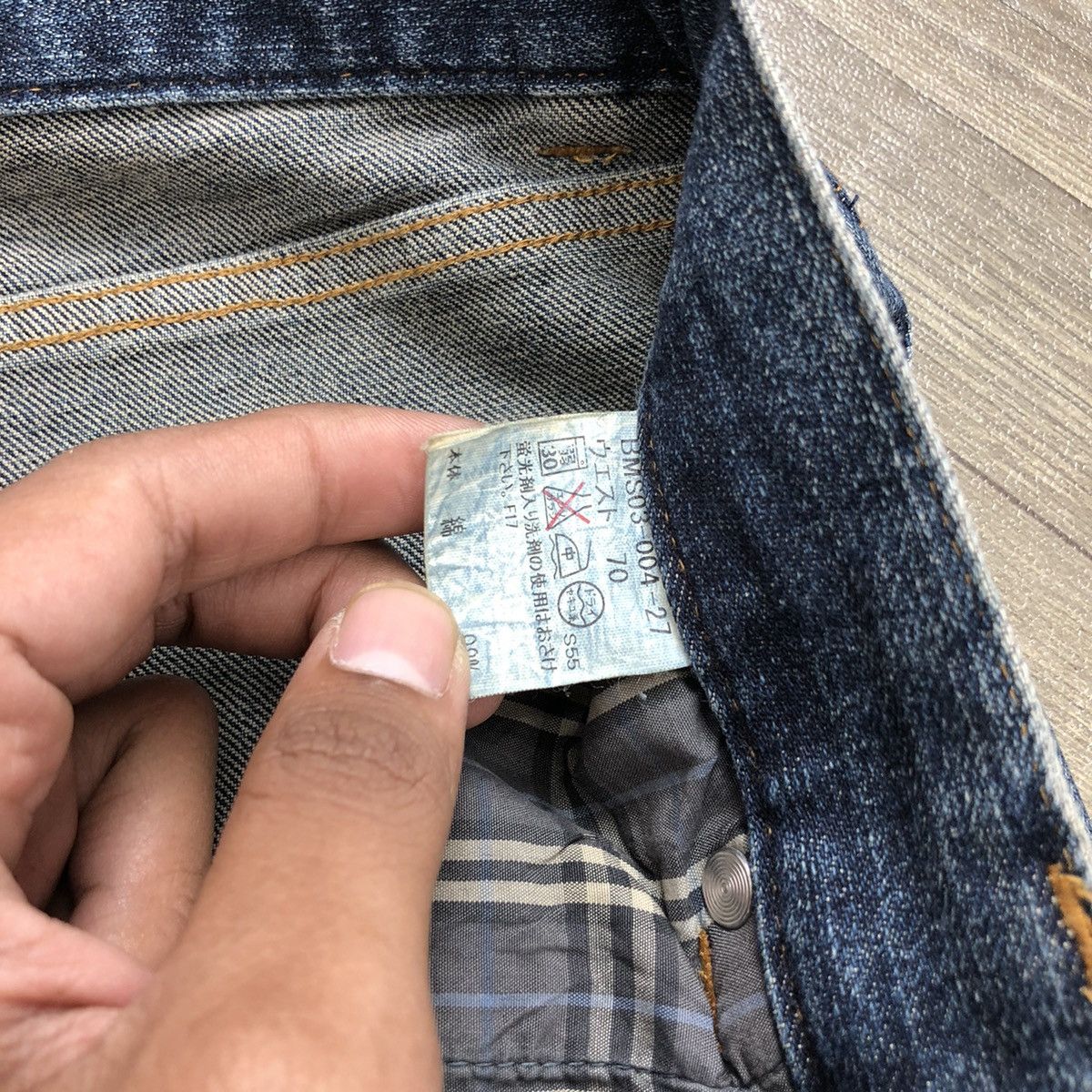 Burberry Vintage Burberry Black Label Faded Blue Jeans Size US 27 - 8 Thumbnail