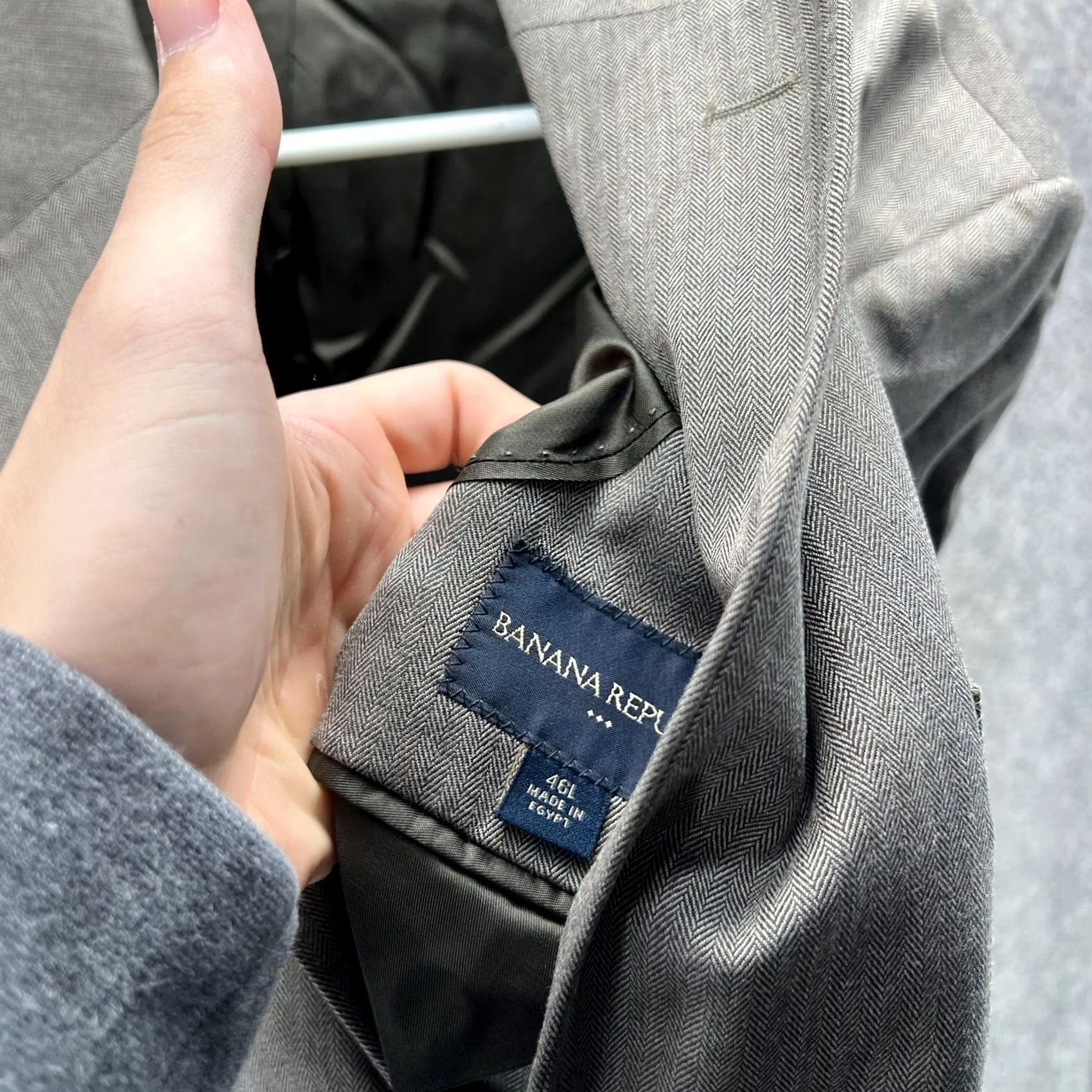 Banana Republic Banana Republic Blazer Men 46L Adult Gray Wool Herringbone Single-Breasted Casual Jacket Coat Long - Regular Fit Mens Size 46R - 4 Thumbnail