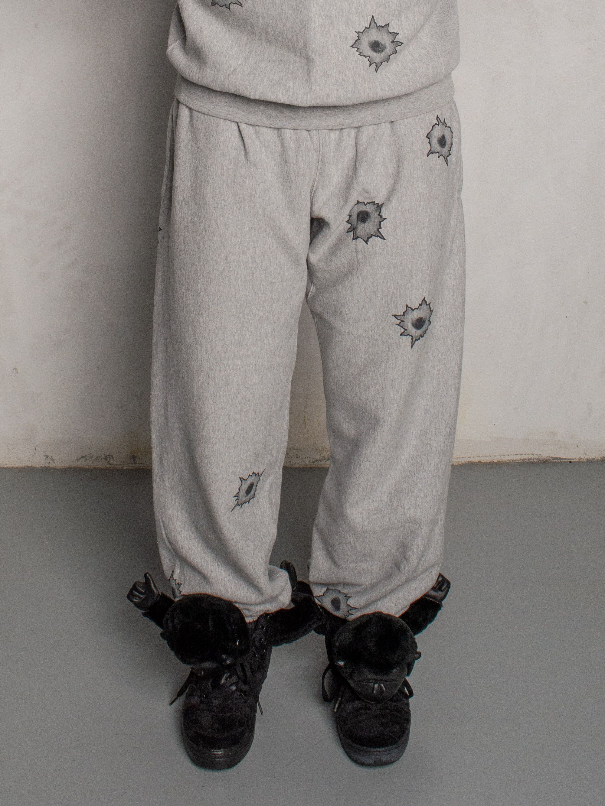 Adidas × Jeremy Scott adidas Originals by Jeremy Scott A/W 2011 Bullet Sweatpants Size US 32 / EU 48 - 3 Thumbnail