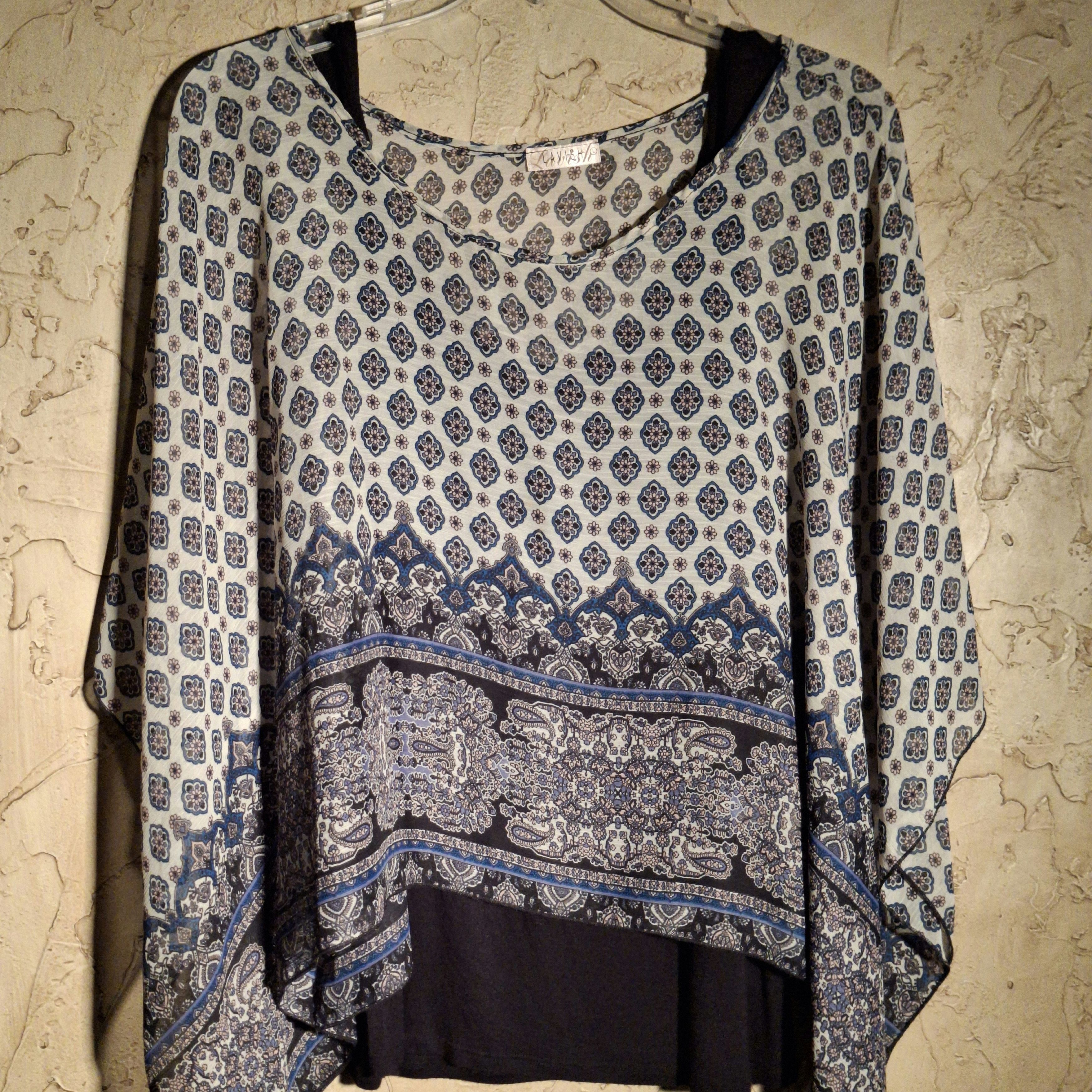 Other lavish combo layered shawl and tank top Size L / US 10 / IT 46 - 1 Thumbnail