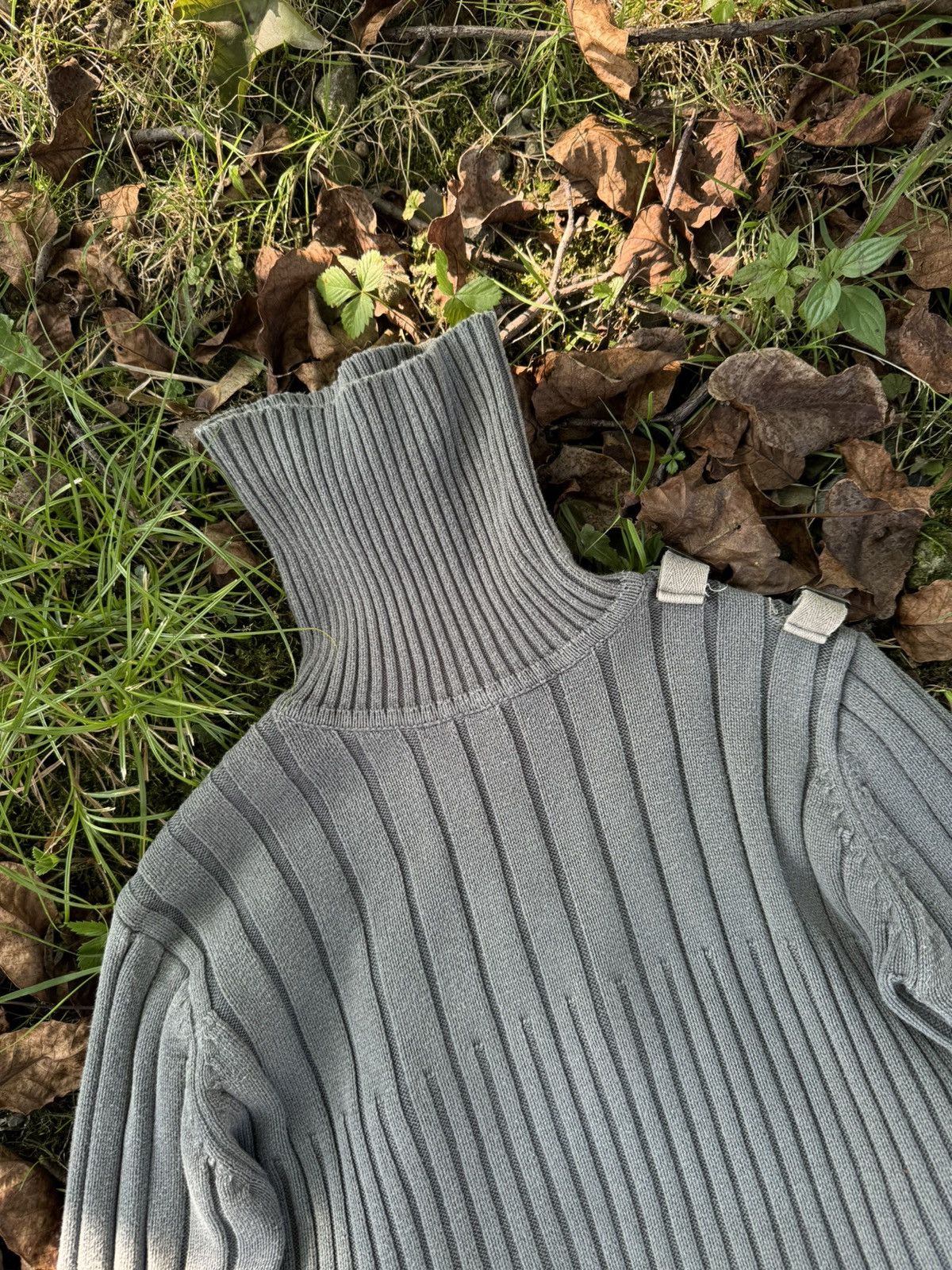 Japanese Brand Avant Garde Japanese Brand Sweater Asymetrical Size US S / EU 44-46 / 1 - 9 Thumbnail