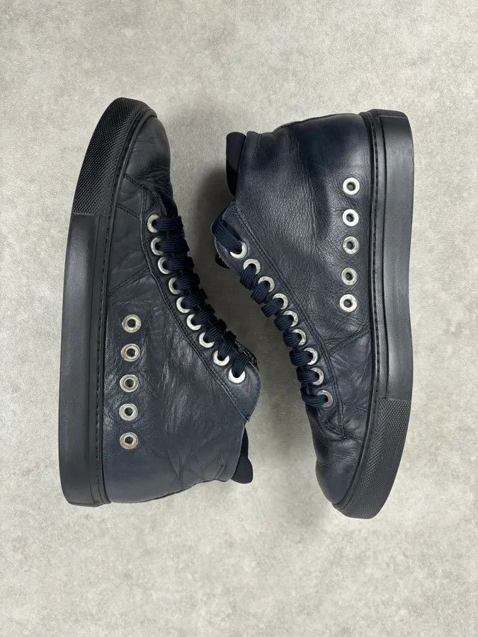 Vintage Cesare Paciotti Navy Eyelet Leather High Sneakers Size US 7 / EU 40 - 5 Thumbnail