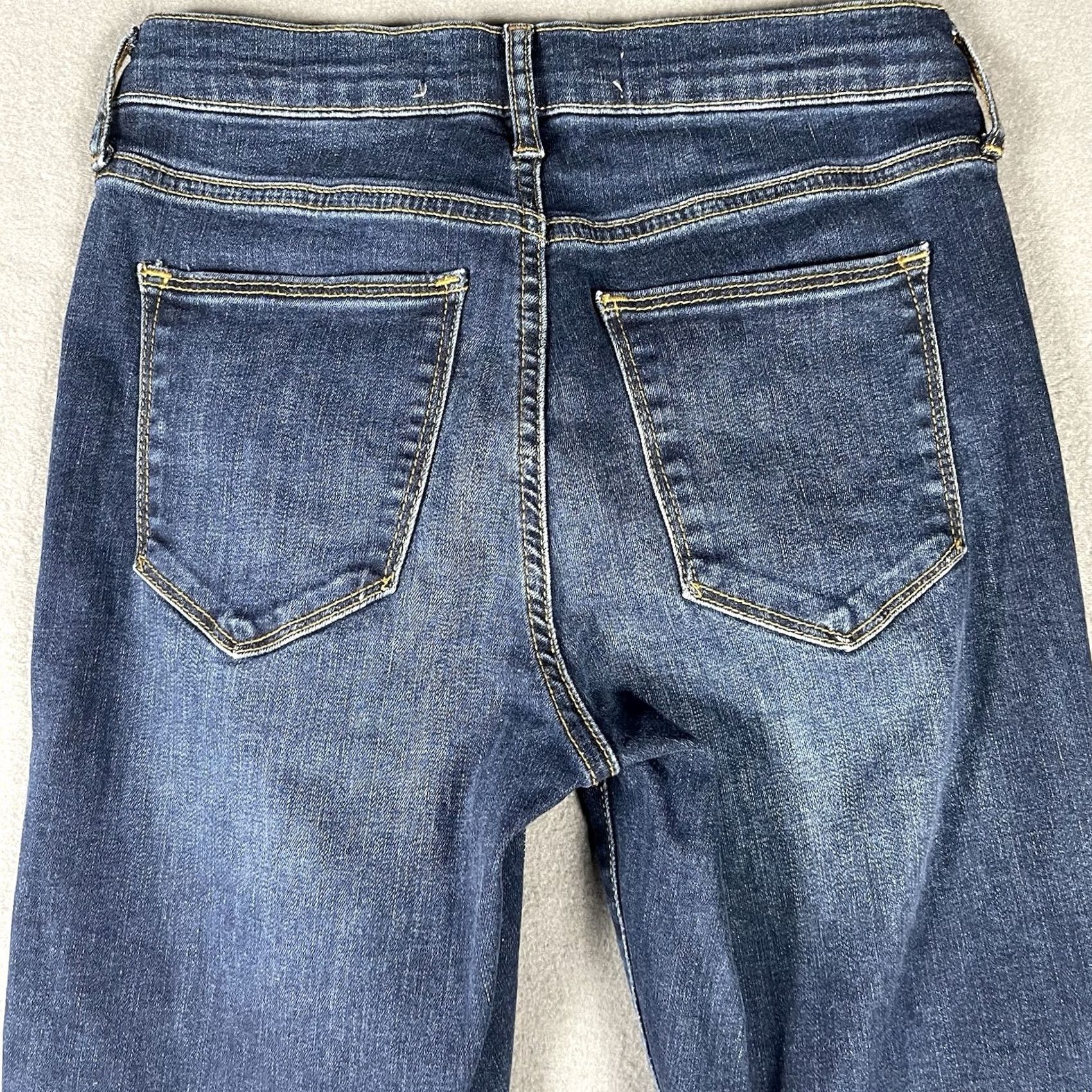 Gap VINTAGE Gap Easy Legging Jeans Womens 26R Blue Mid Rise Slim Straight Denim Jegging Preppy Size 26" / US 2 / IT 38 - 4 Thumbnail
