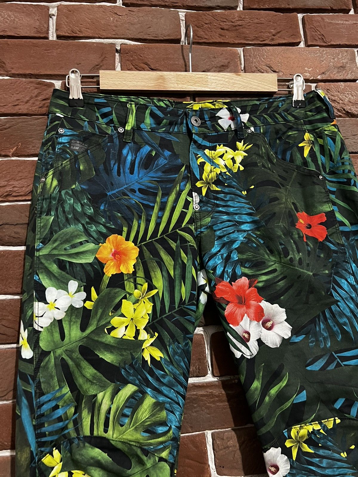 G-Star × Pharrell Rare Pharrell GStar Raw 28x32 Flower Biker Pant AvantGarde Size US 28 / EU 44 - 3 Thumbnail