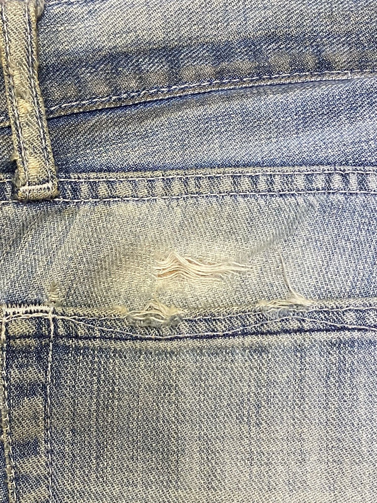 Japanese Brand Vintage Uniqlo S002 Faded Wash Loose Jeans Size US 33 - 10 Thumbnail