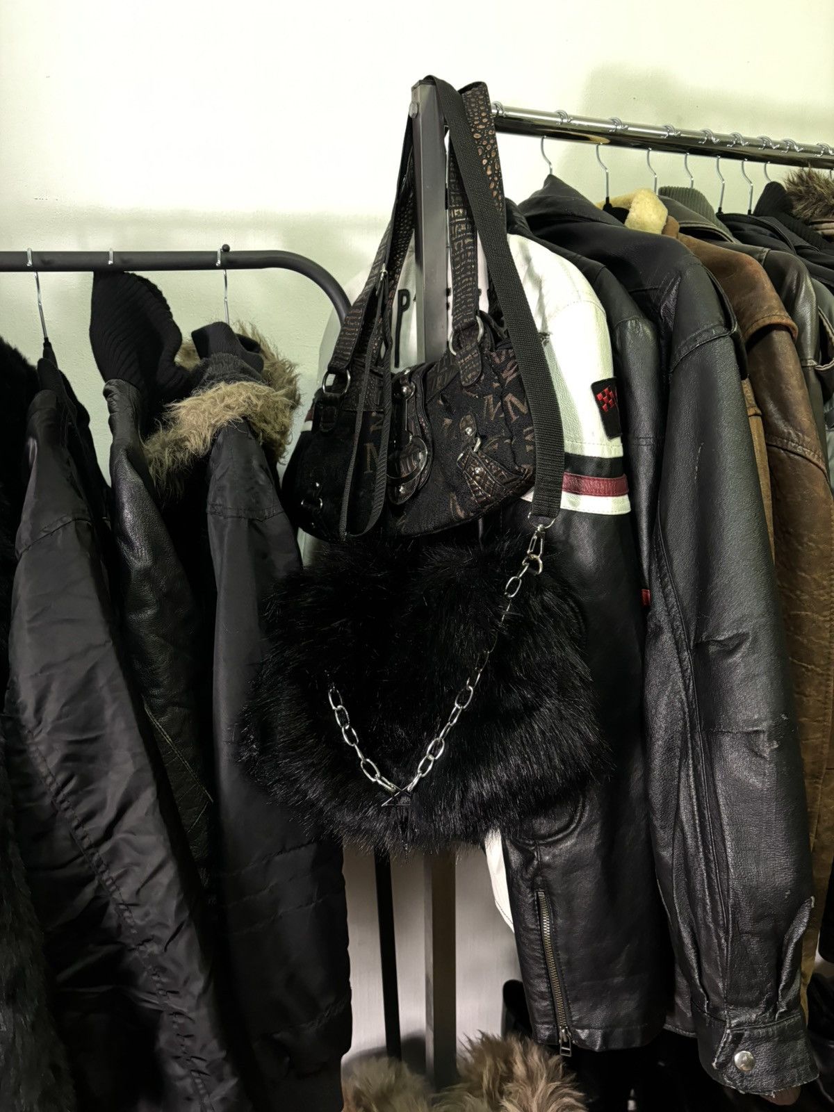 Vintage Faux Fur bag Size ONE SIZE - 3 Thumbnail