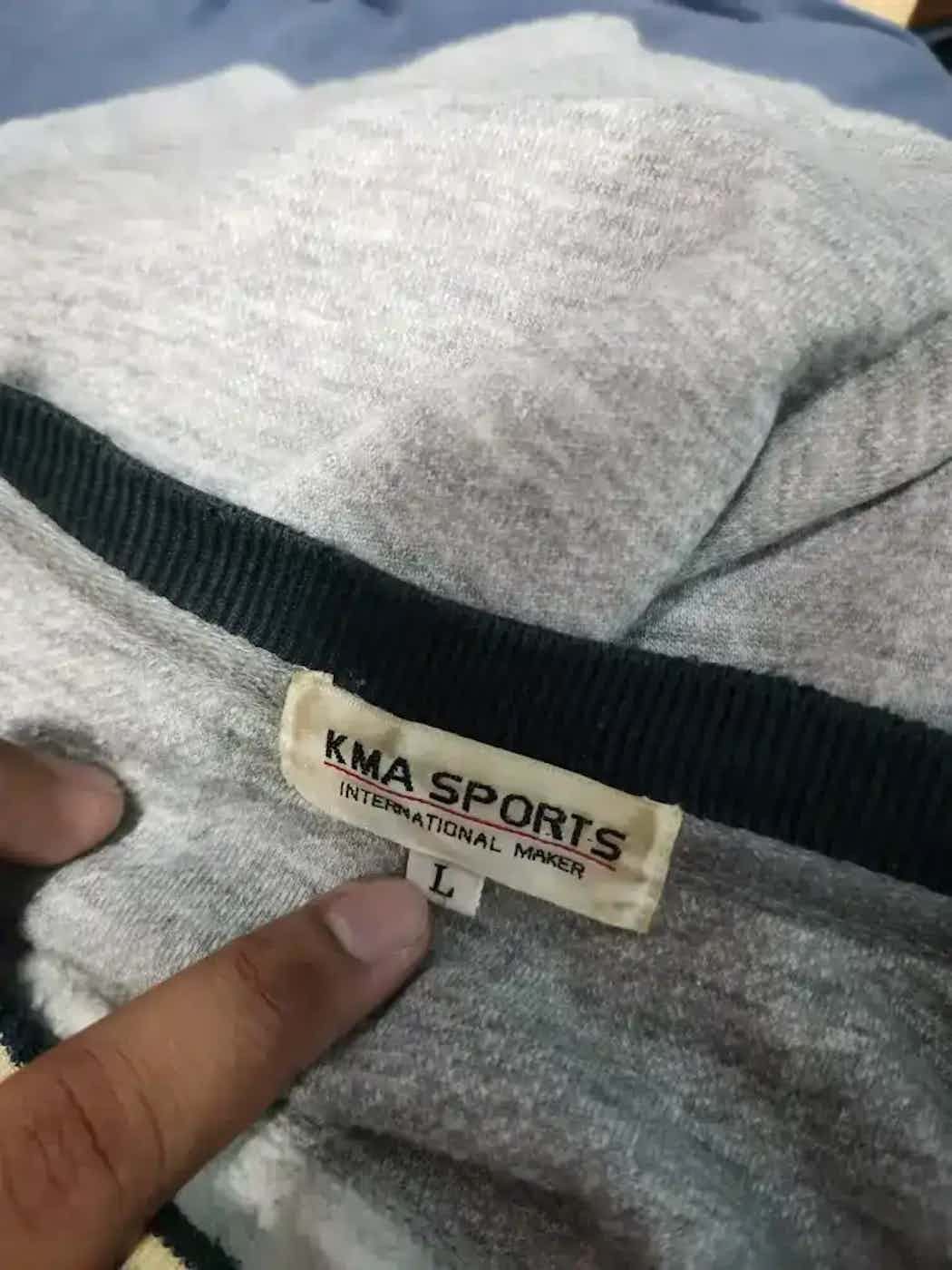 Vintage Vintage KMASports International American Classic Sweatshirt Size US L / EU 52-54 / 3 - 2 Thumbnail
