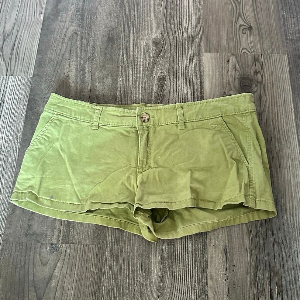 Abercrombie & Fitch abercrombie and fitch vintage green shorts Size 28" / US 6 / IT 42 - 1 Thumbnail