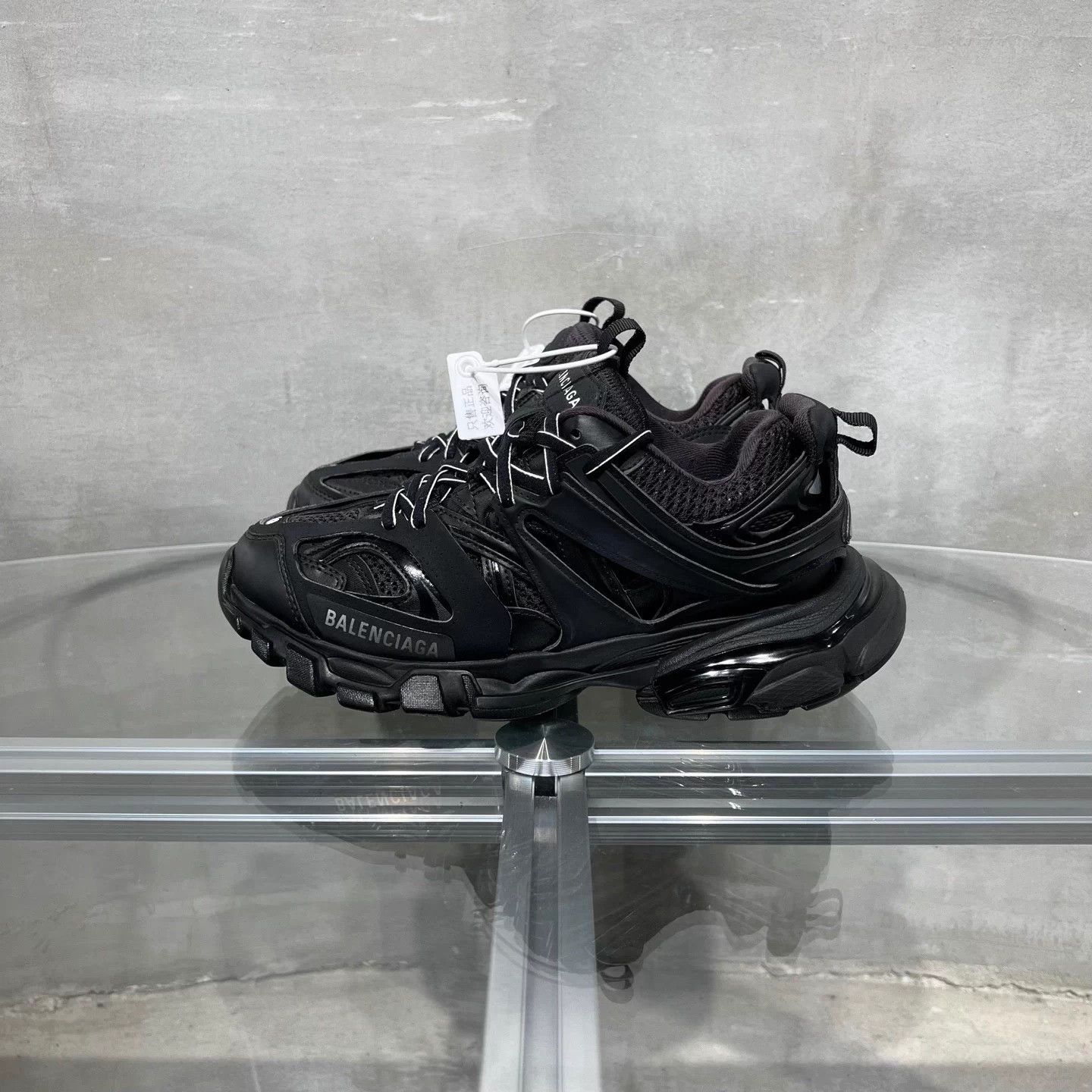 Balenciaga BLCG Track dad shoe black 38 Size US 7 / IT 37 - 3 Thumbnail