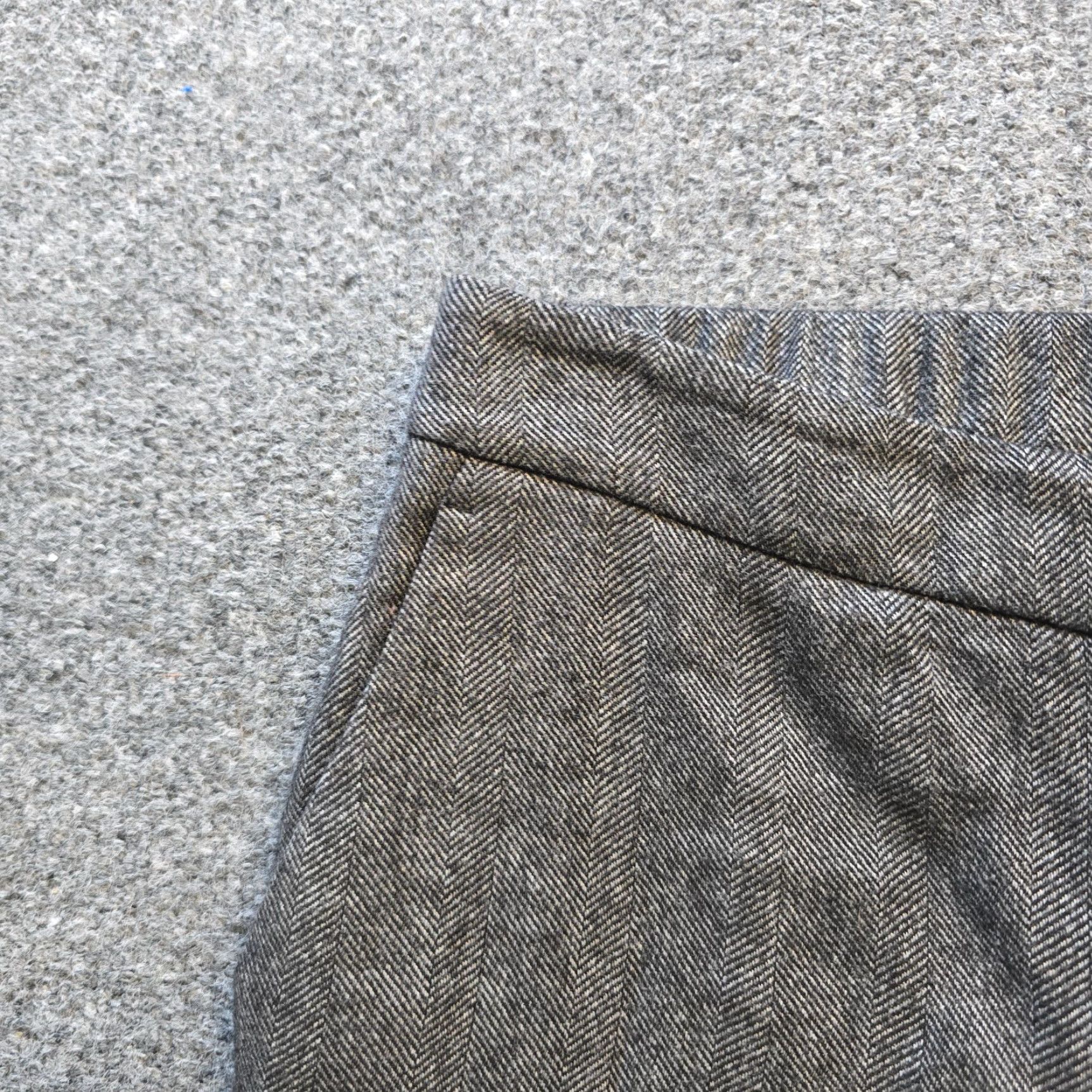 Theory Theory Pants Womens Size 2 Gray Wool Blend Herringbone Tapered Pull On Capsule Pants Regular Tapered Flat Front Dress Size 26" / US 2 / IT 38 - 3 Thumbnail