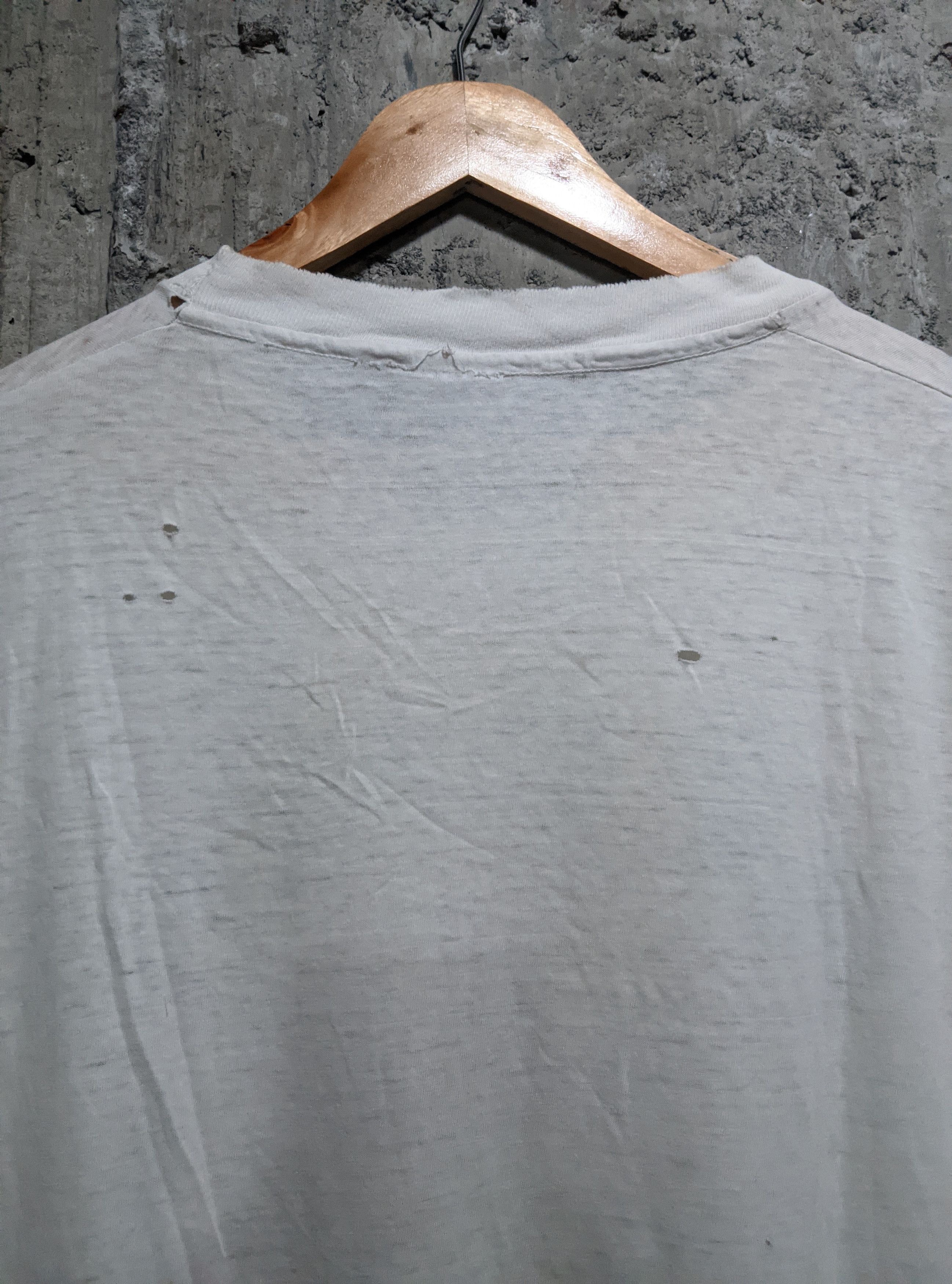 Band Tees Vintage 1990 thrashed red hot chili peppers sperm t shirt Size US XL / EU 56 / 4 - 8 Thumbnail