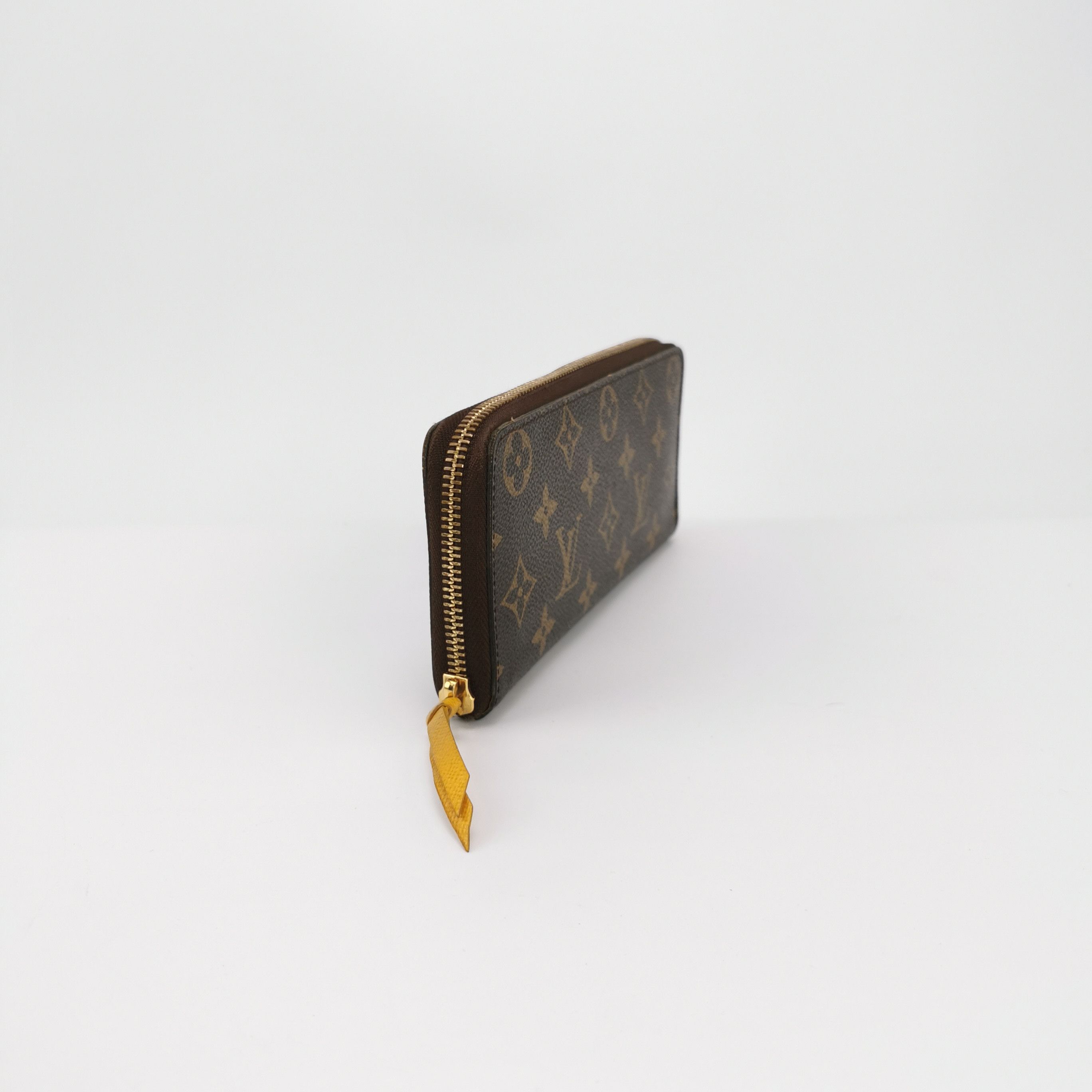 Louis Vuitton Louis Vuitton (LV) Clemence Zip Around Monogram Wallet -y25 Size ONE SIZE - 1 Thumbnail