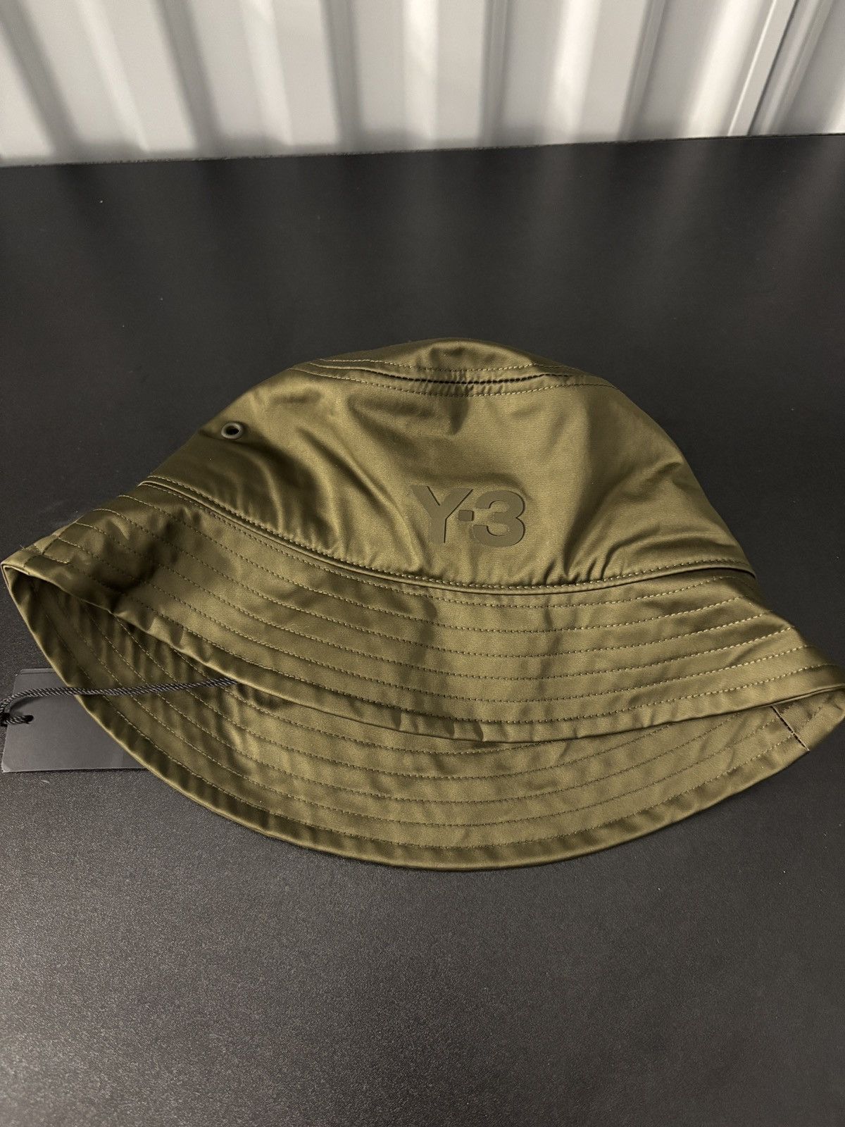 Y-3 バケットハット オリーブグリーン Y-3 BUCKET HAT Y-3│Y-3 ワイスリー