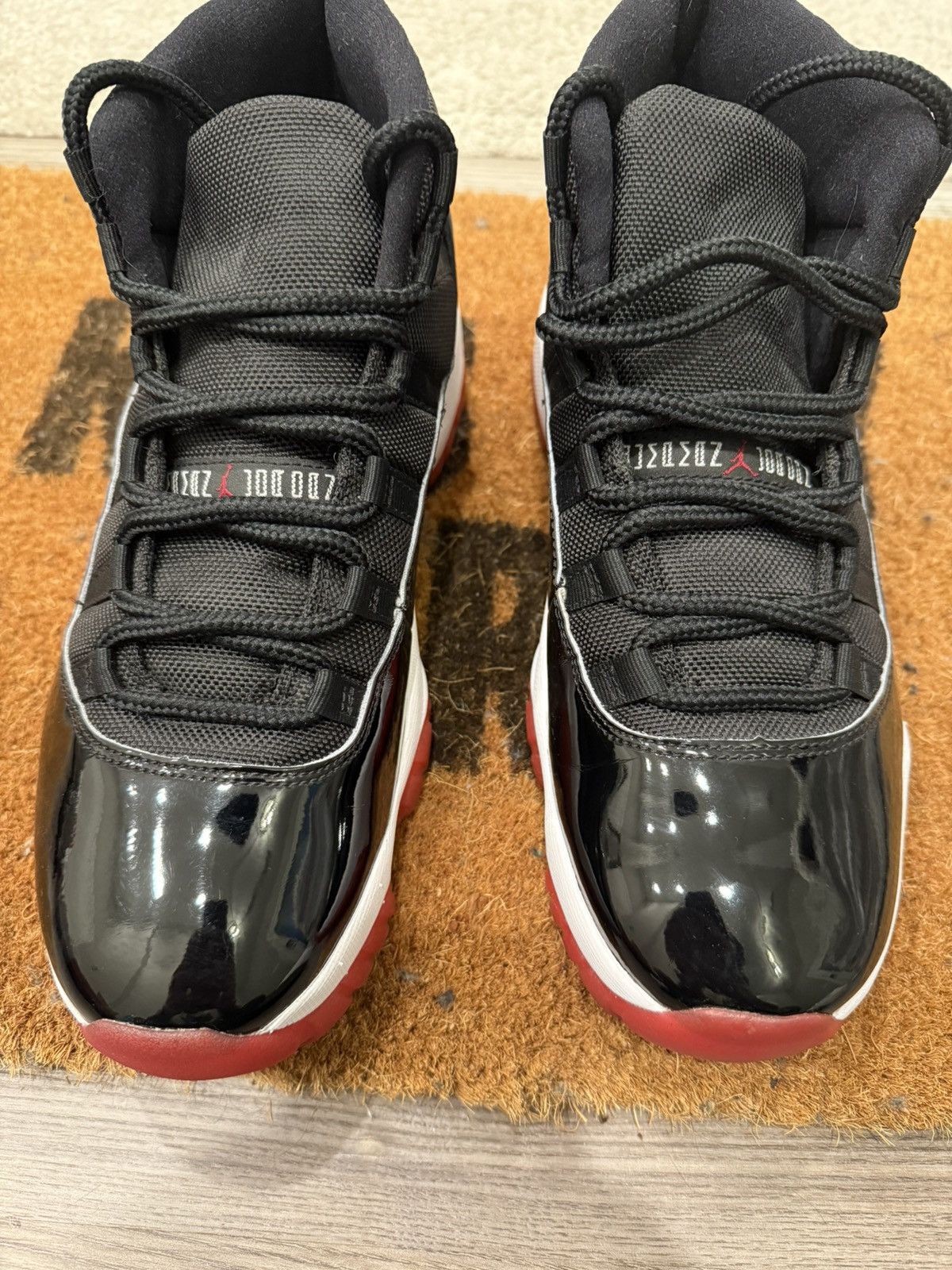 Nike Air Jordan 11 Retro Size US 10 / EU 43 - 3 Thumbnail