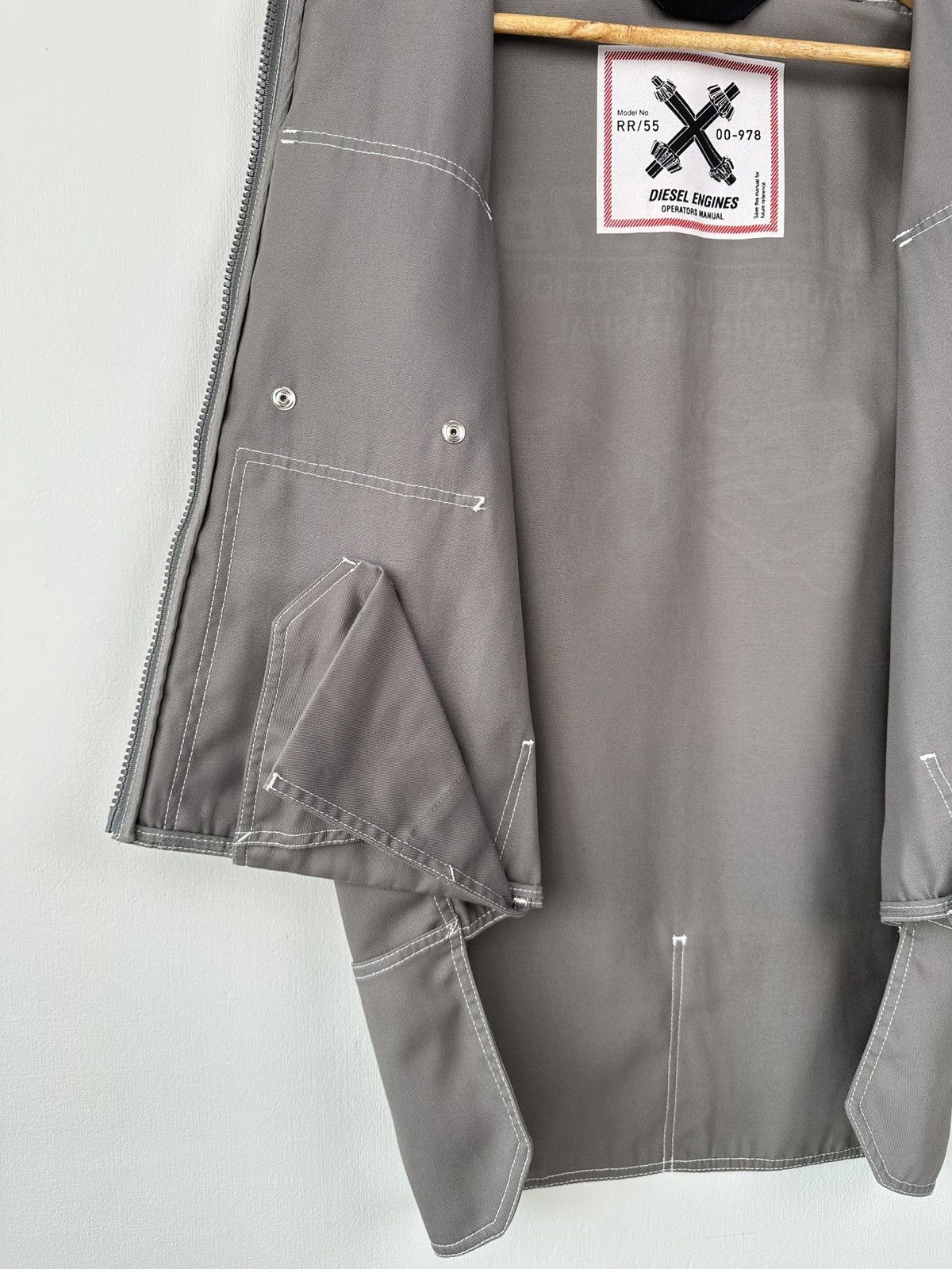 Diesel DIESEL Hidden-Pocket Workwear Multipocket Cargo Vest Jacket Size US L / EU 52-54 / 3 - 13 Thumbnail