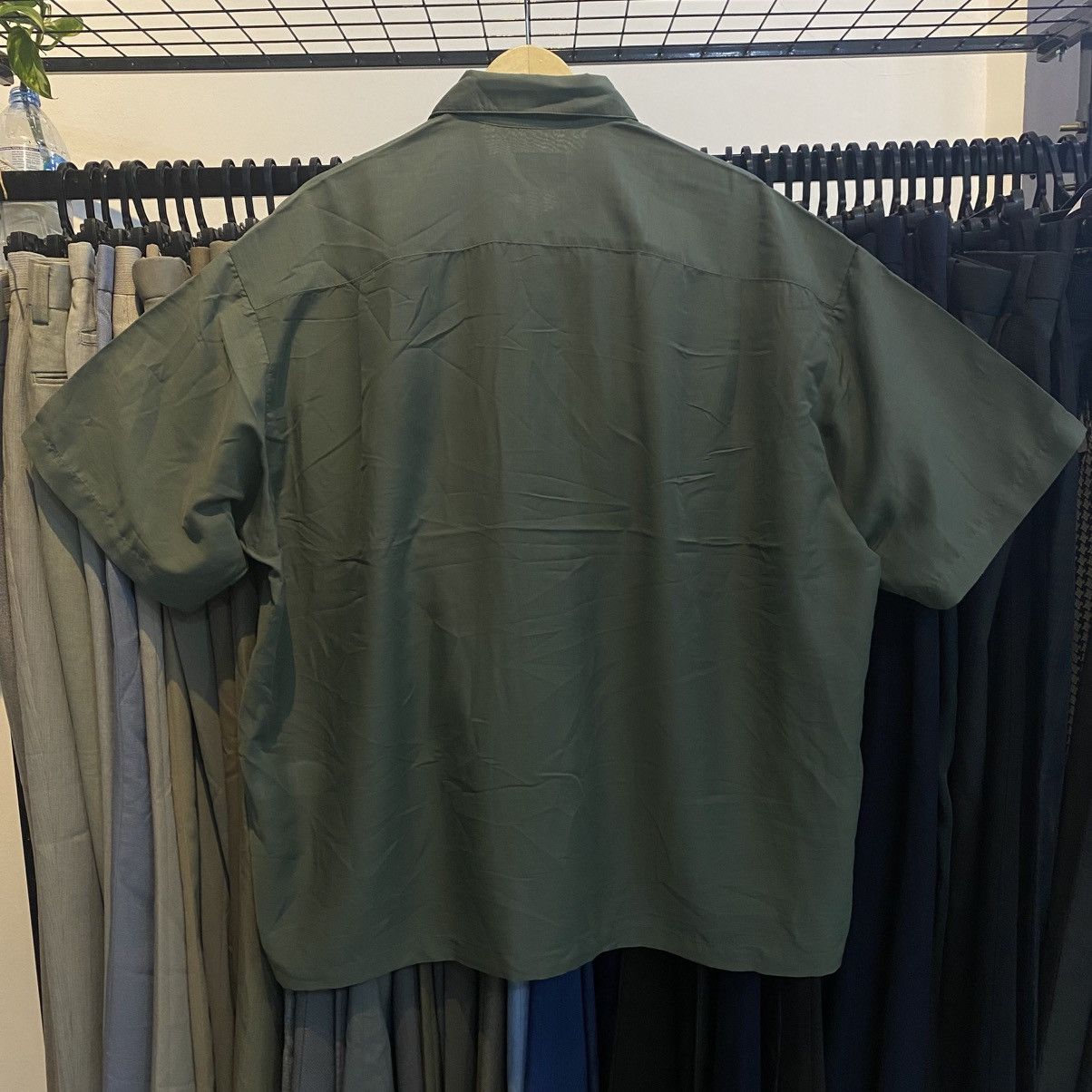Japanese Brand Jun red tokyo japan city boy shirt cool materials Size US XL / EU 56 / 4 - 2 Thumbnail