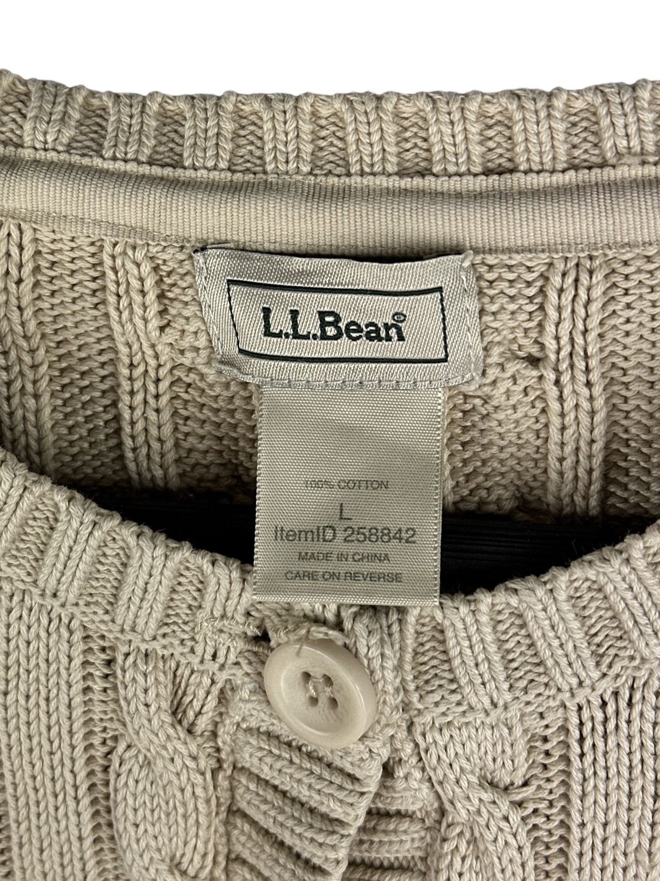 L.L. Bean Vintage L.L. Bean Cable Knit Sweater Cardigan Women’s Size L Size L / US 10 / IT 46 - 4 Thumbnail