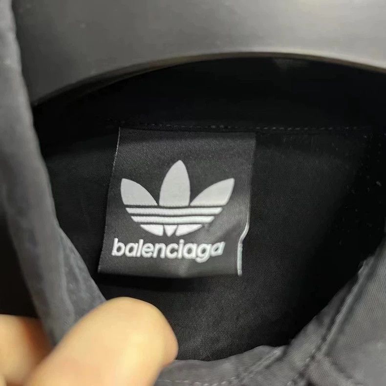 Balenciaga Balenciaga Black Long Sleeve Adidas Balenciaga Shirt-2506 Size US M / EU 48-50 / 2 - 2 Thumbnail
