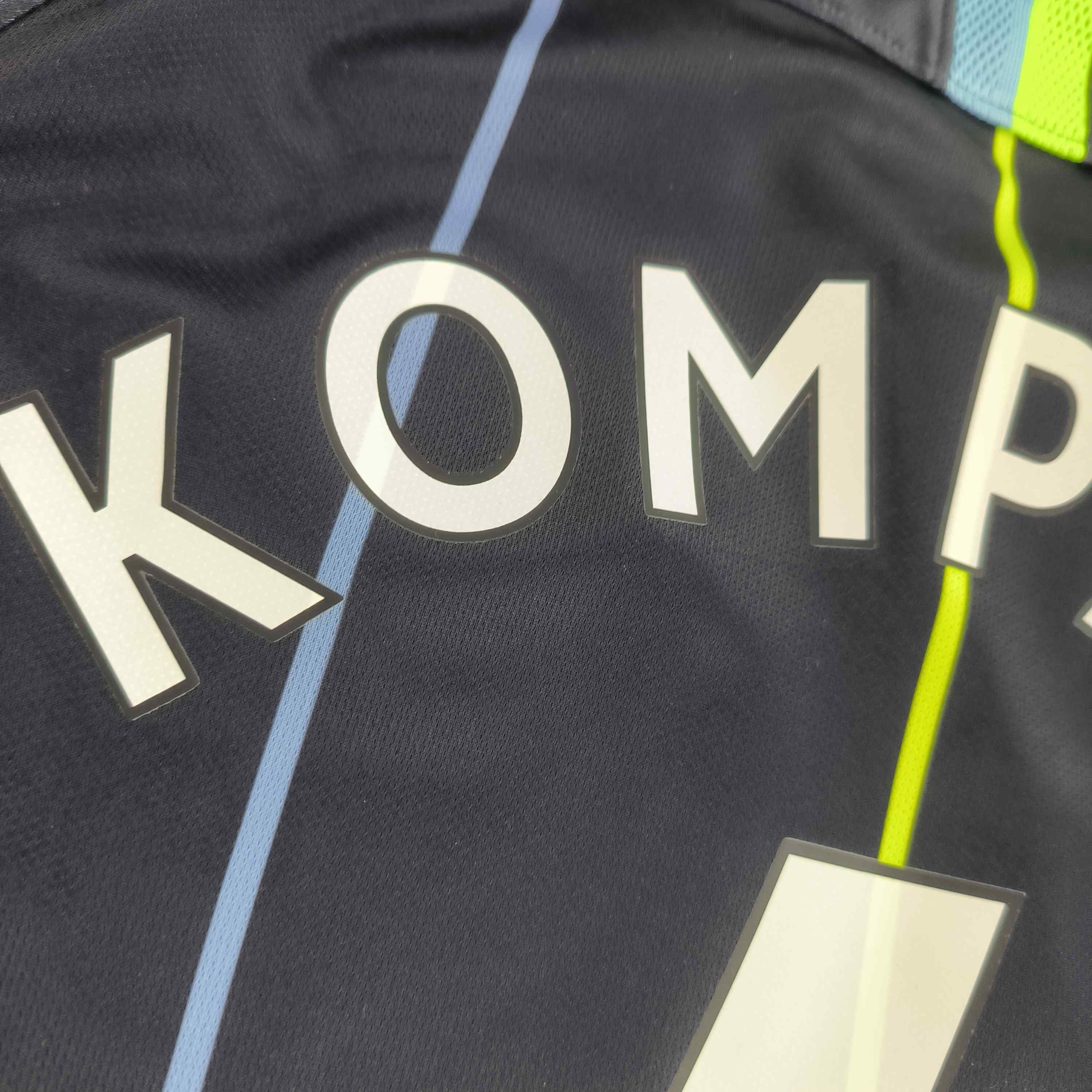 Nike Manchester City 2018-19 Nike away Kompany football jersey S Size US S / EU 44-46 / 1 - 10 Thumbnail