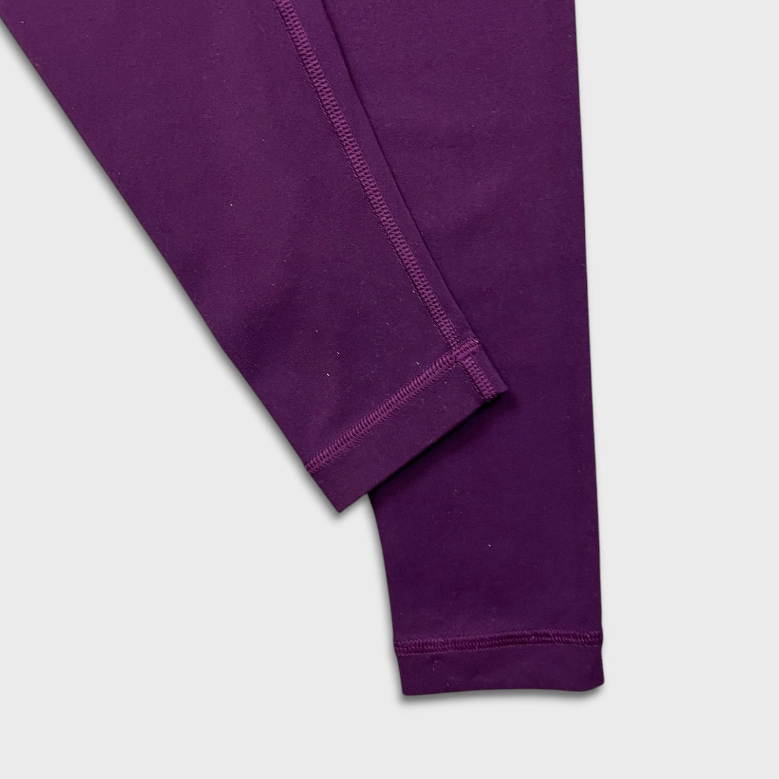 Lululemon Lululemon Wunder Under III sz 4 Low Rise Yoga Leggings Tight Size 27" / US 4 / IT 40 - 6 Thumbnail