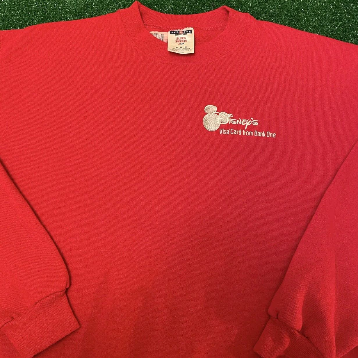 Disney Disney VTG 90s Cast Member Visa Card Rare Vintage Crewneck Sweater Mens Size M Size US M / EU 48-50 / 2 - 2 Thumbnail