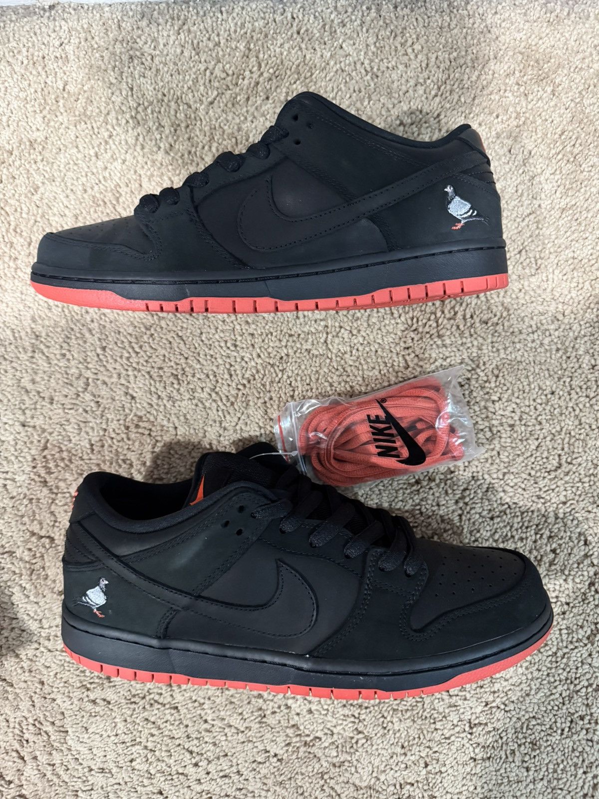 Nike Jeff Staple Dunk Low SB Black Pigeon Size US 10 / EU 43 - 1 Thumbnail