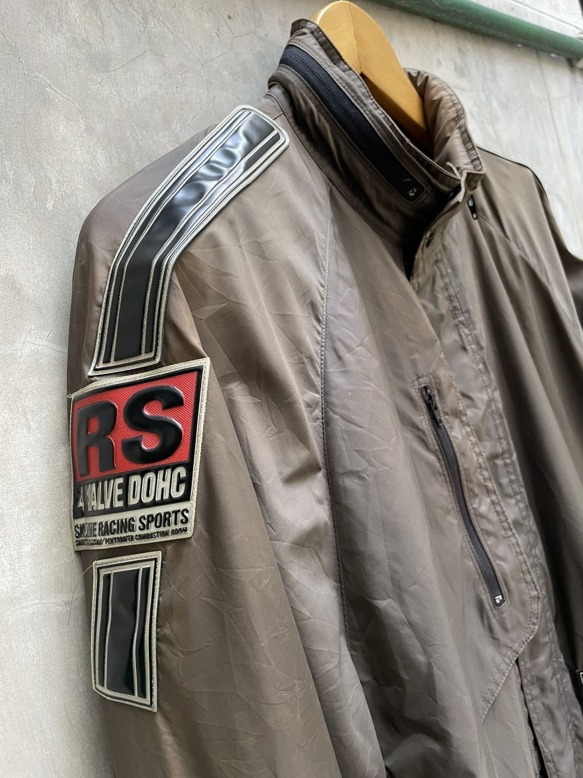 Vintage Issey Miyake x Nissan Skyline R30 Staff Jacket 1982 size L Size US L / EU 52-54 / 3 - 3 Thumbnail