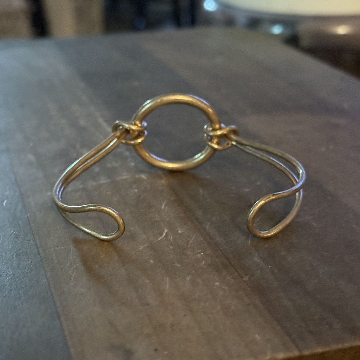 Other Gold tone open circle wire cuff bracelet Size ONE SIZE - 3 Thumbnail