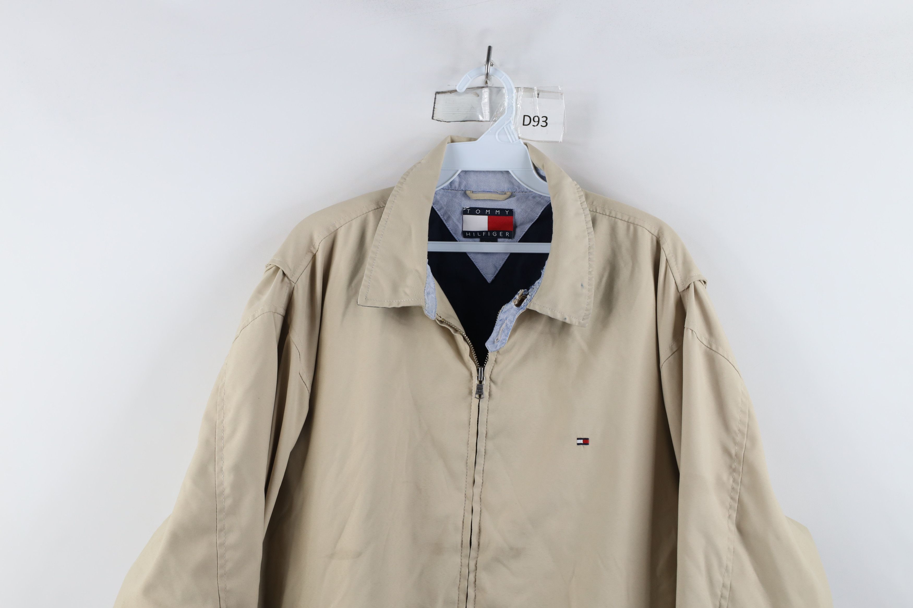 Tommy Hilfiger × Vintage Vintage 90s Tommy Hilfiger Microfiber Bomber Jacket Beige Size US L / EU 52-54 / 3 - 2 Thumbnail