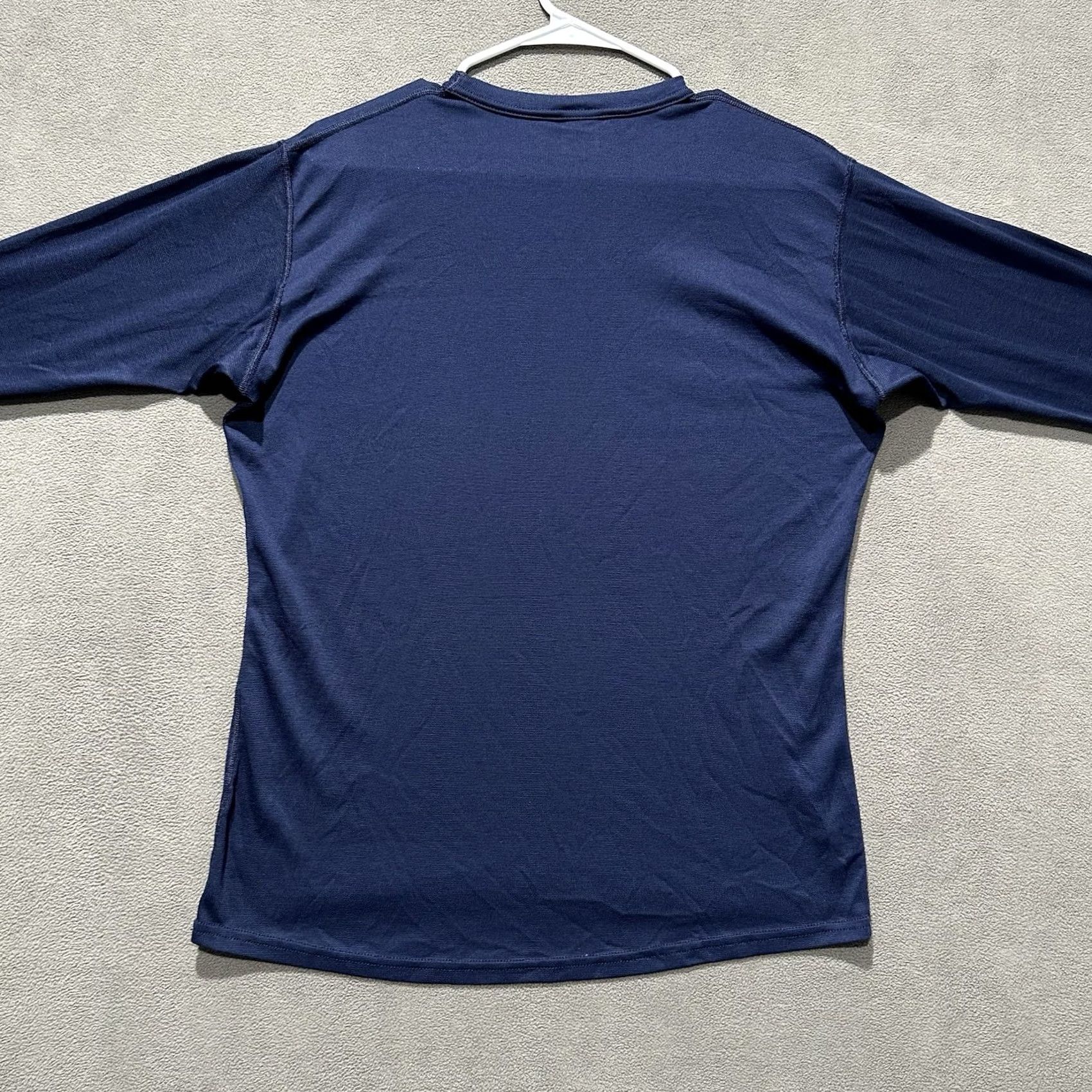 Patagonia VINTAGE Patagonia Shirt Mens Medium Blue Capilene Baselayer Crewneck Made In USA Size US M / EU 48-50 / 2 - 2 Thumbnail