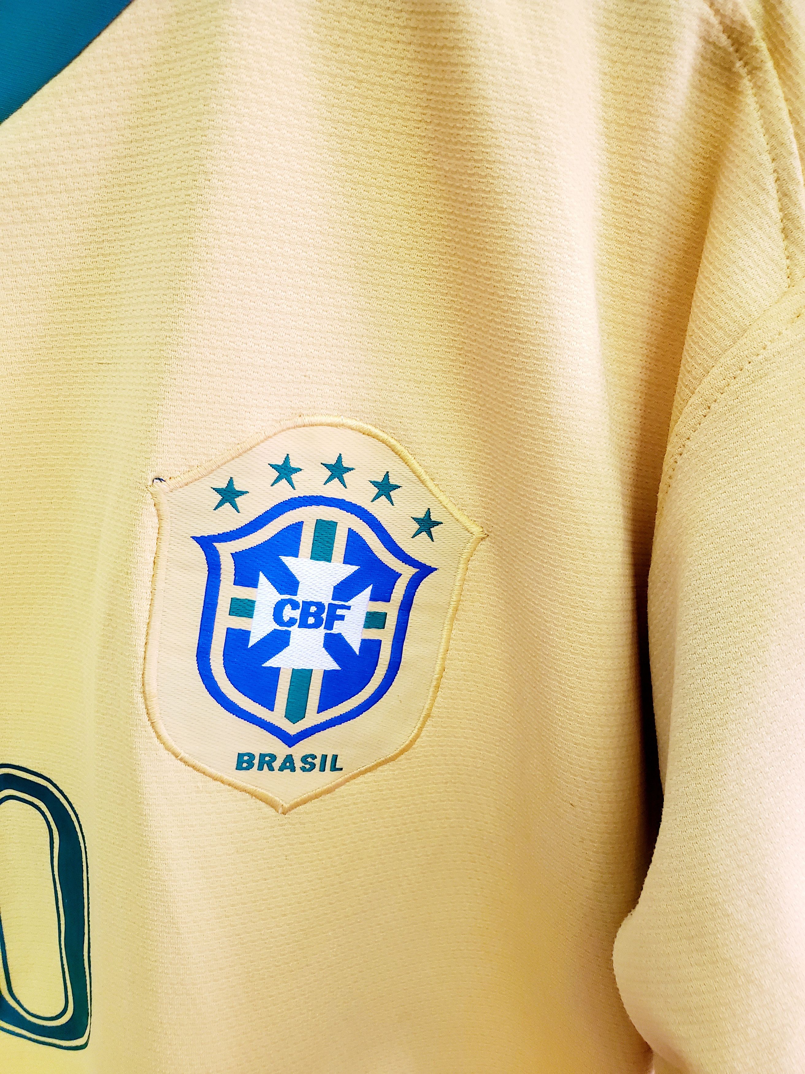 Nike × Vintage Vintage Brazil 2006 home nike soccer jersey size Xl Size US XL / EU 56 / 4 - 3 Thumbnail