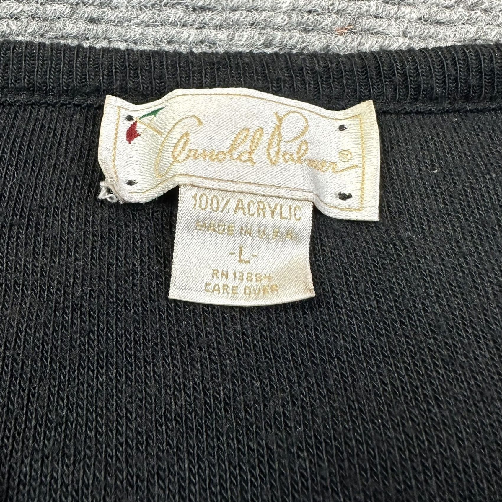 Vintage VINTAGE Arnold Palmer Golf Sweater V-Neck Large Black Acrylic Made In USA Men Size L Size US L / EU 52-54 / 3 - 2 Thumbnail
