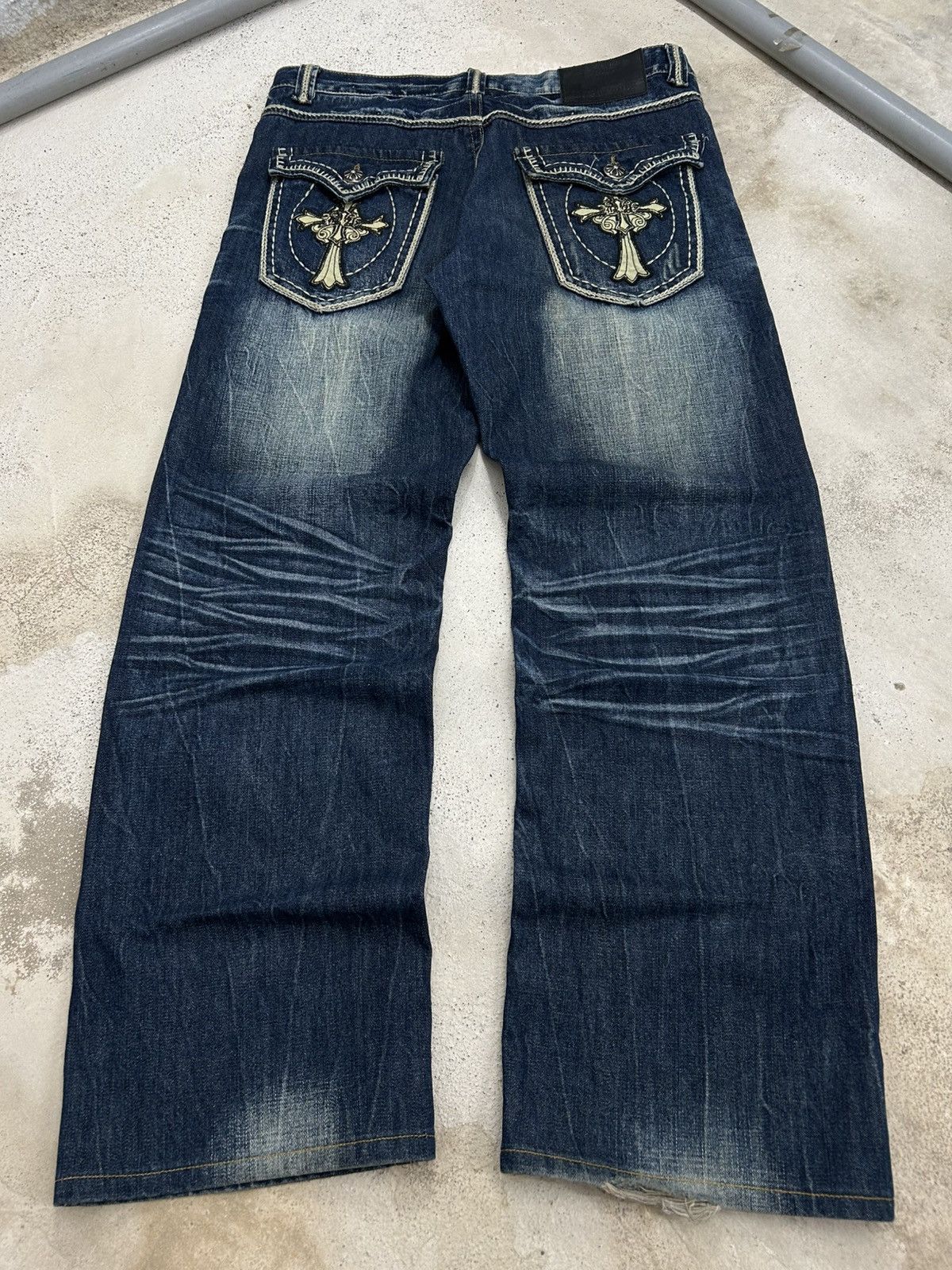Le Grande Bleu (L.G.B.) Baggy Embroidered Jeans Be Ambition Brand Design Cross Patch Size US 34 / EU 50 - 2 Thumbnail