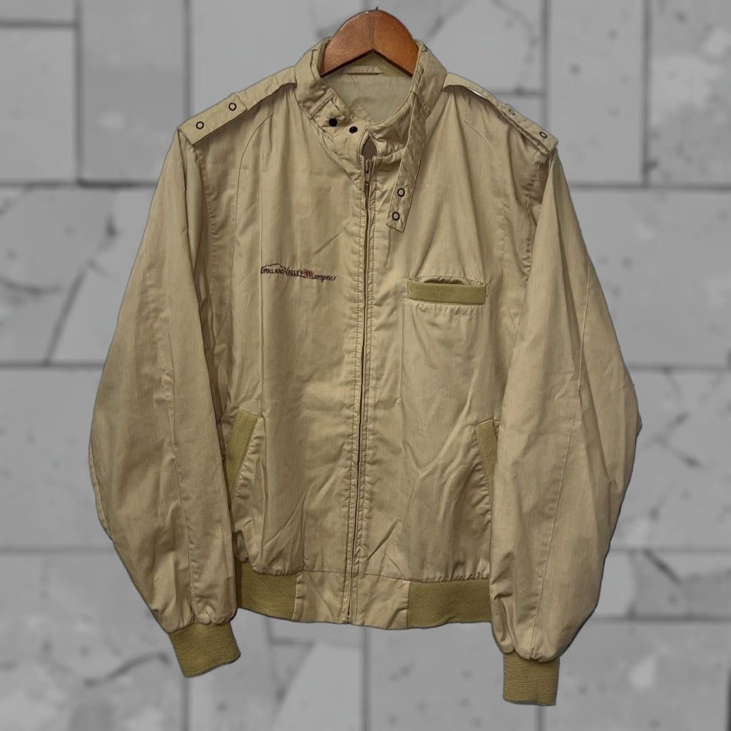 Vintage VINTAGE Street Moves Beige Cafe Jacket Full Zip Mens Size M Size US M / EU 48-50 / 2 - 1 Thumbnail