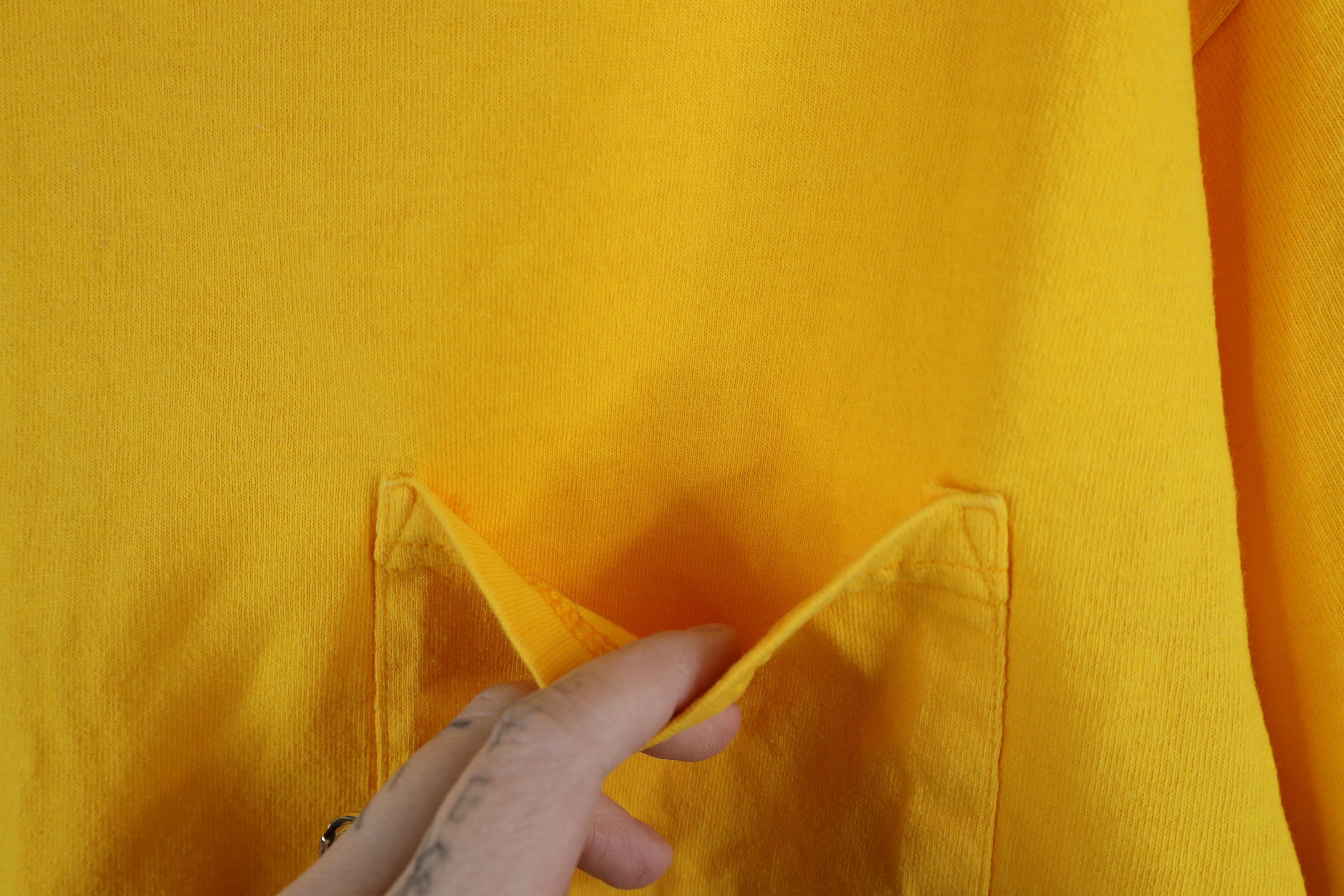 Dickies × Vintage Vintage 90s Dickies Spell Short Sleeve Pocket T-Shirt Yellow Size US L / EU 52-54 / 3 - 5 Thumbnail
