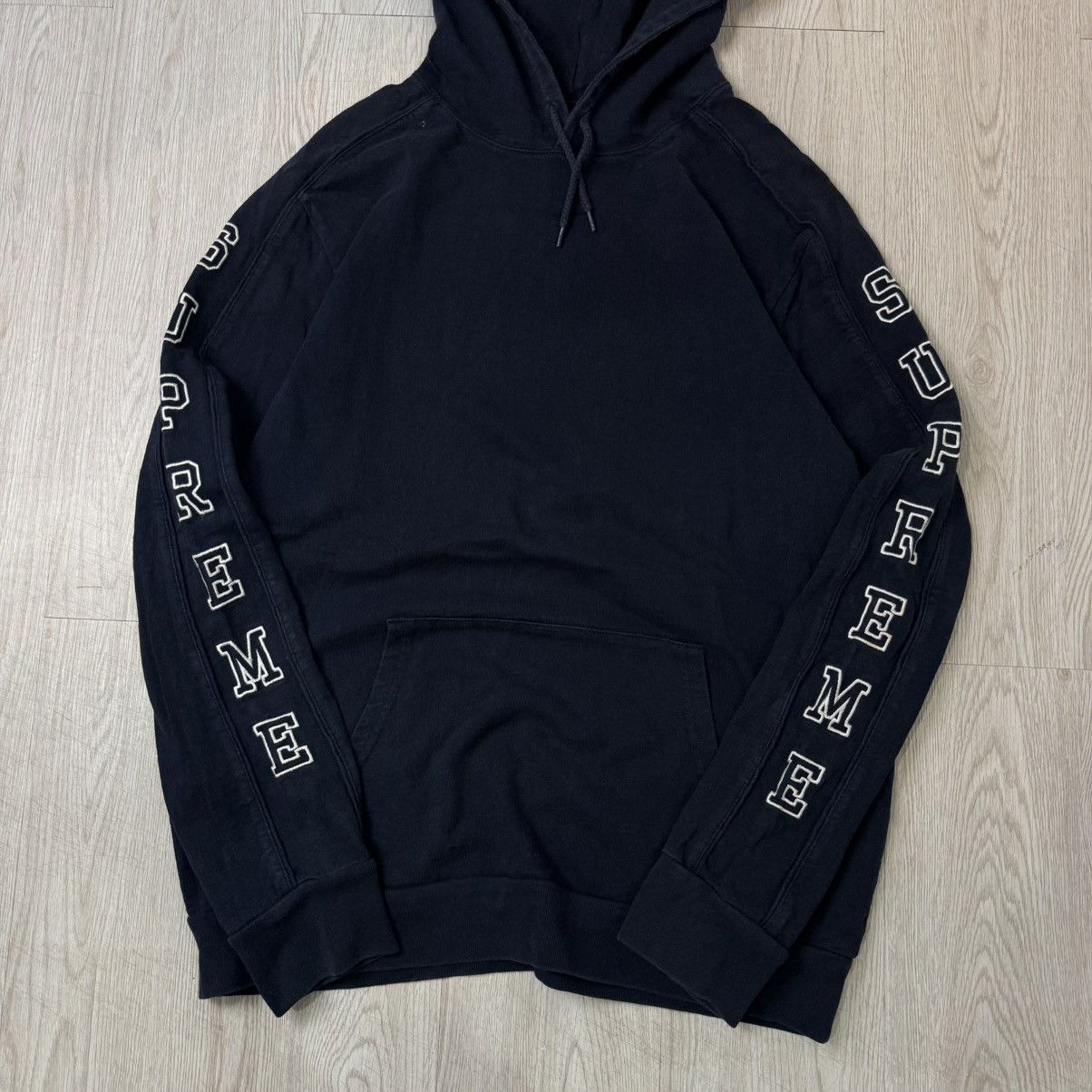 Supreme SUPREME hooded sleeve stripe spell out 16AW Size US L / EU 52-54 / 3 - 3 Thumbnail