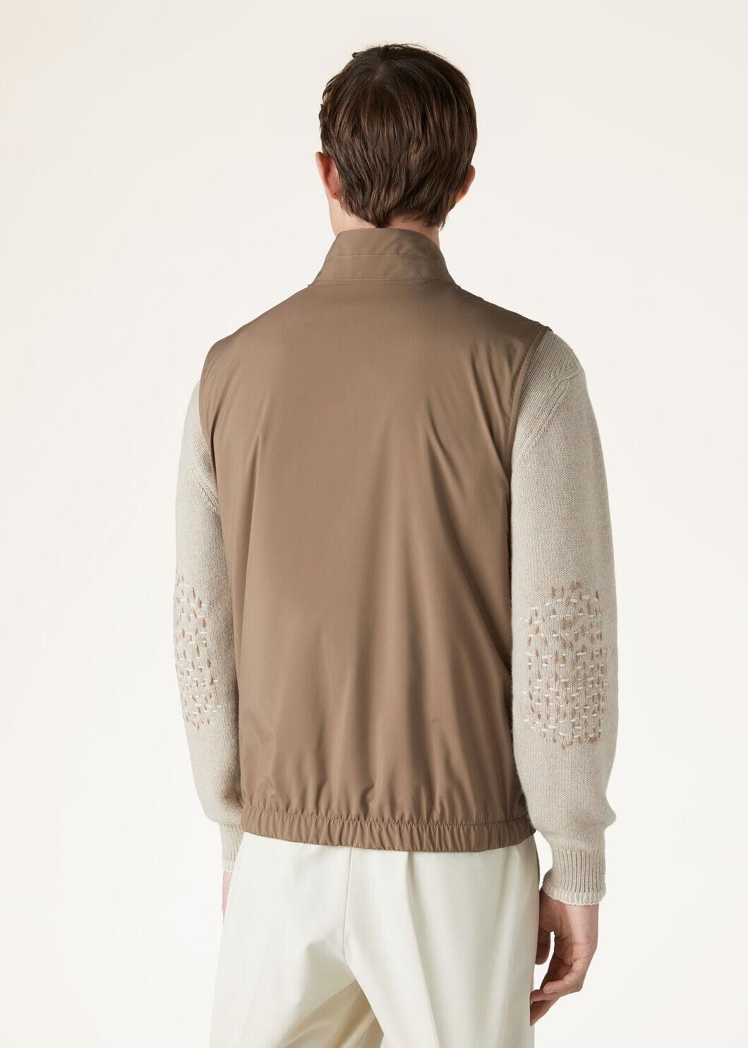 Loro Piana o1w1db10125 FA18416 Vest in Light Brown Size US L / EU 52-54 / 3 - 5 Thumbnail