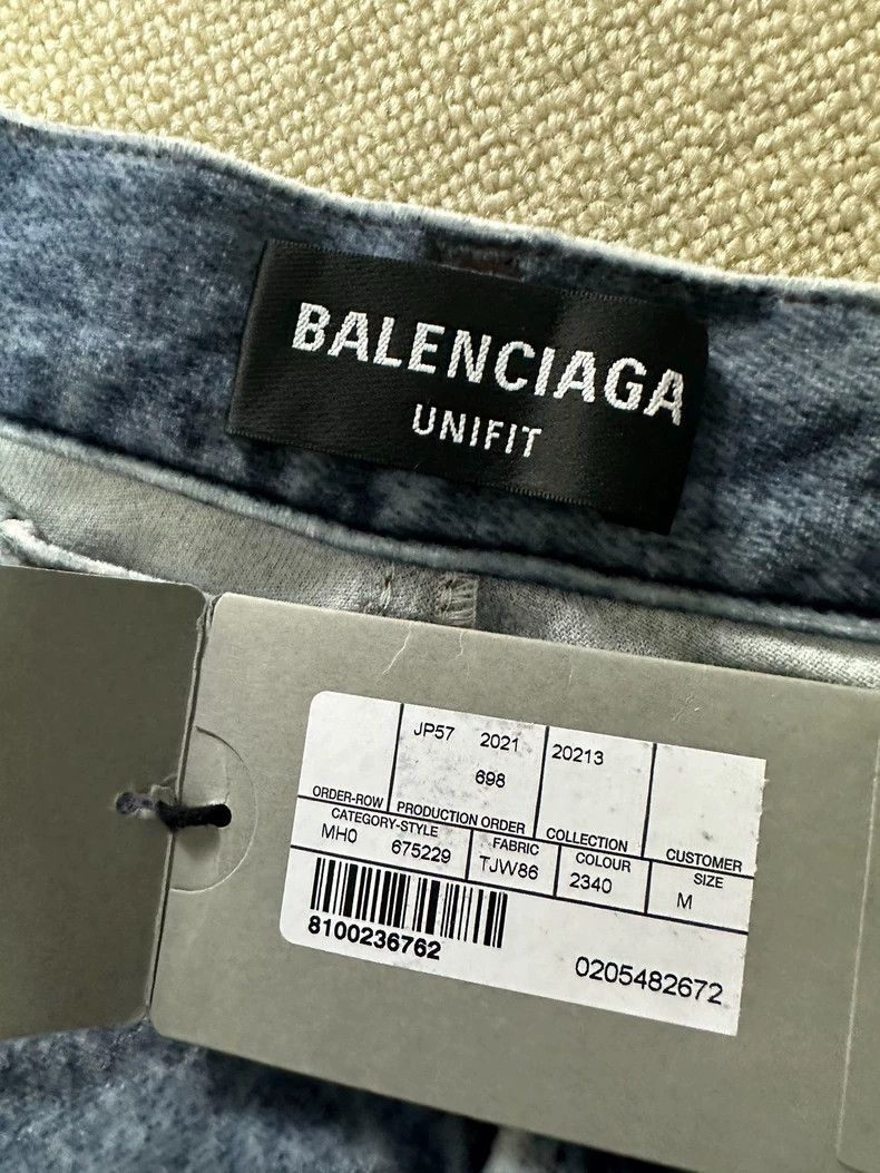 Balenciaga Balenciaga size m Ice blue 3D printed denim jeans and print Size US 30 / EU 46 - 6 Thumbnail