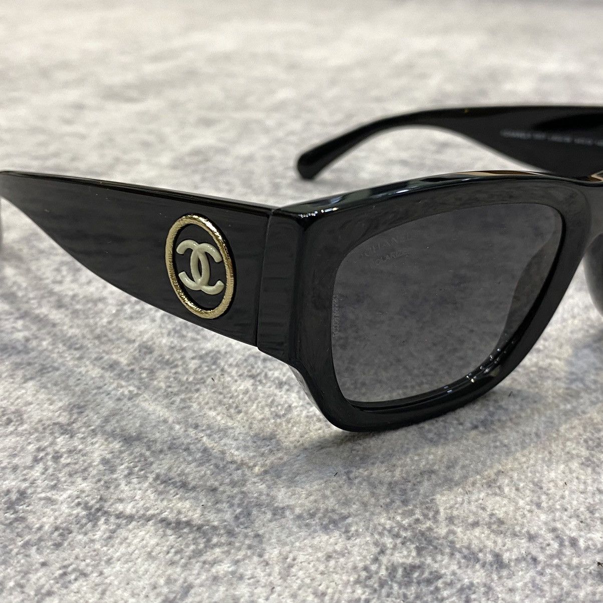 Chanel Chanel 0CH5507 C622S8 Size ONE SIZE - 2 Thumbnail