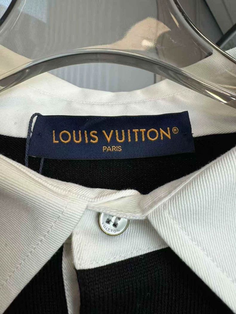 Louis Vuitton Louis Vuitton SS25 New Jacquard Long-Sleeve Polo Shirt Col Size US XS / EU 42 / 0 - 5 Thumbnail
