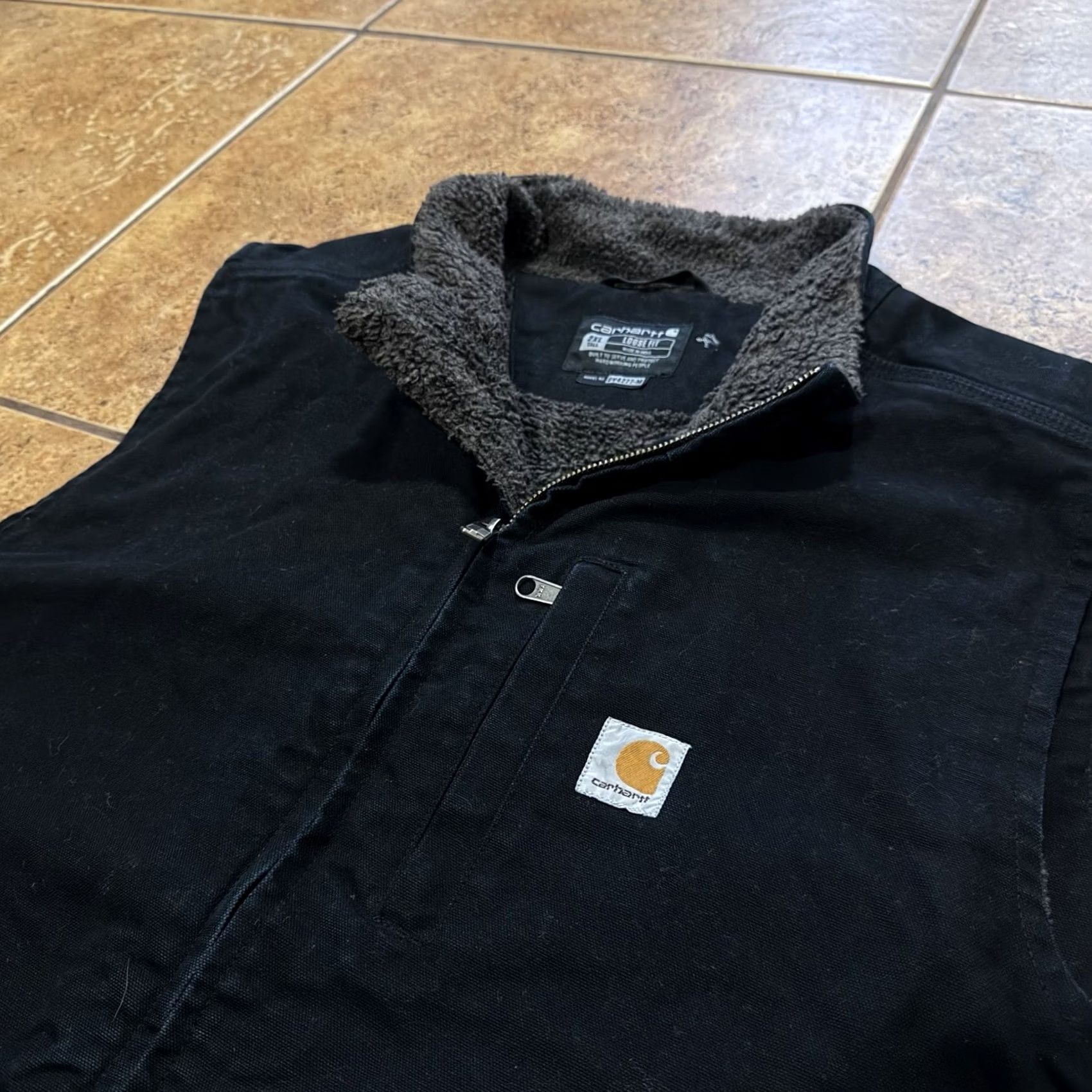 Carhartt Carhartt Vest Main Selling Point Category: Vest Adult Size 2XL Black Lined Sherpa Zip Pocket Workwear Mens Size US XXL / EU 58 / 5 - 5 Thumbnail