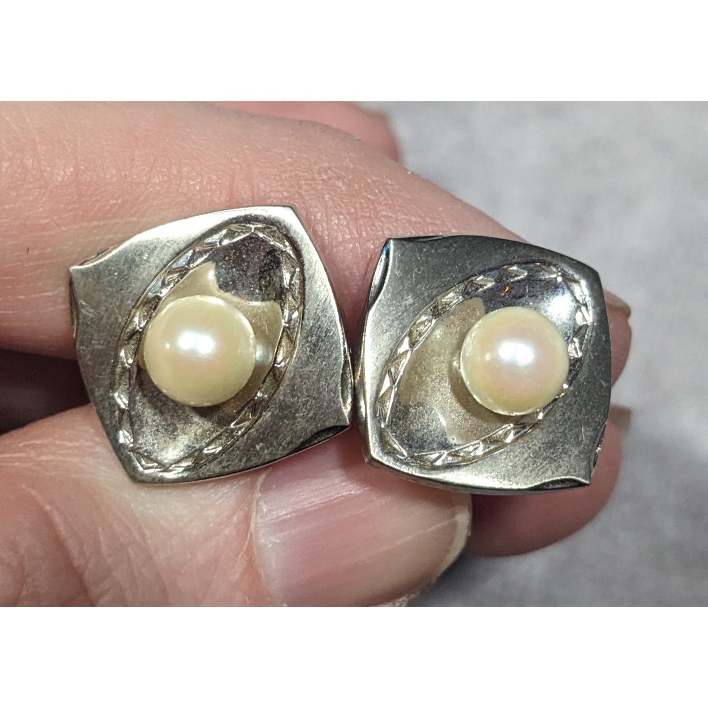 Other Vintage Engraved Square Silver Tone Cufflinks With Faux Pear Size ONE SIZE - 3 Thumbnail