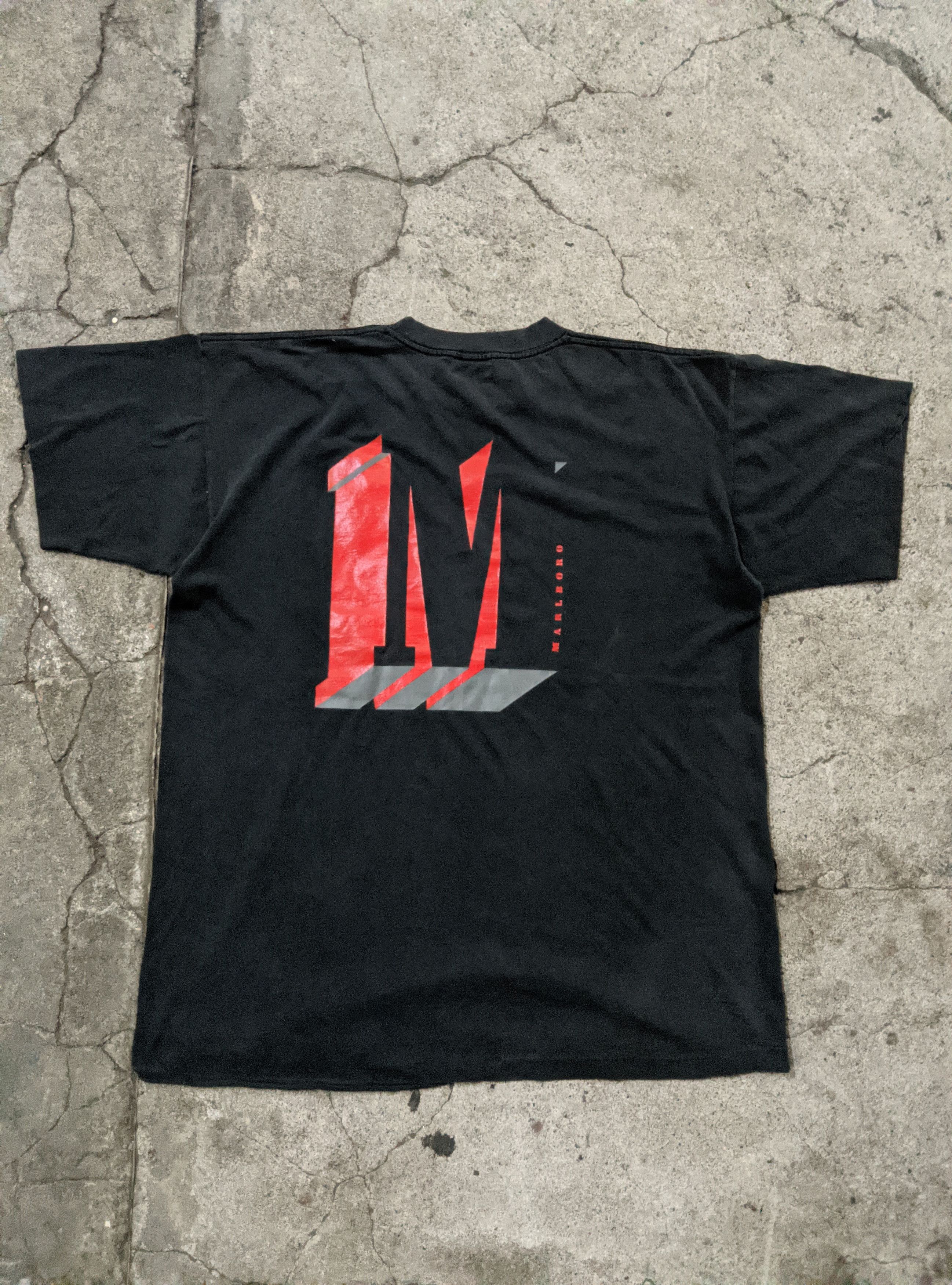 90’s Marlbolo Pocket T-shirt Vintage 90s Marlboro Pocket T Shirt - Etsy