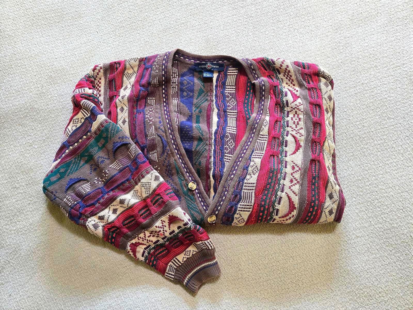Cotton Traders Cotton Traders Sweater XL | 3D knit Pattern Cardigan Size US XL / EU 56 / 4 - 1 Thumbnail